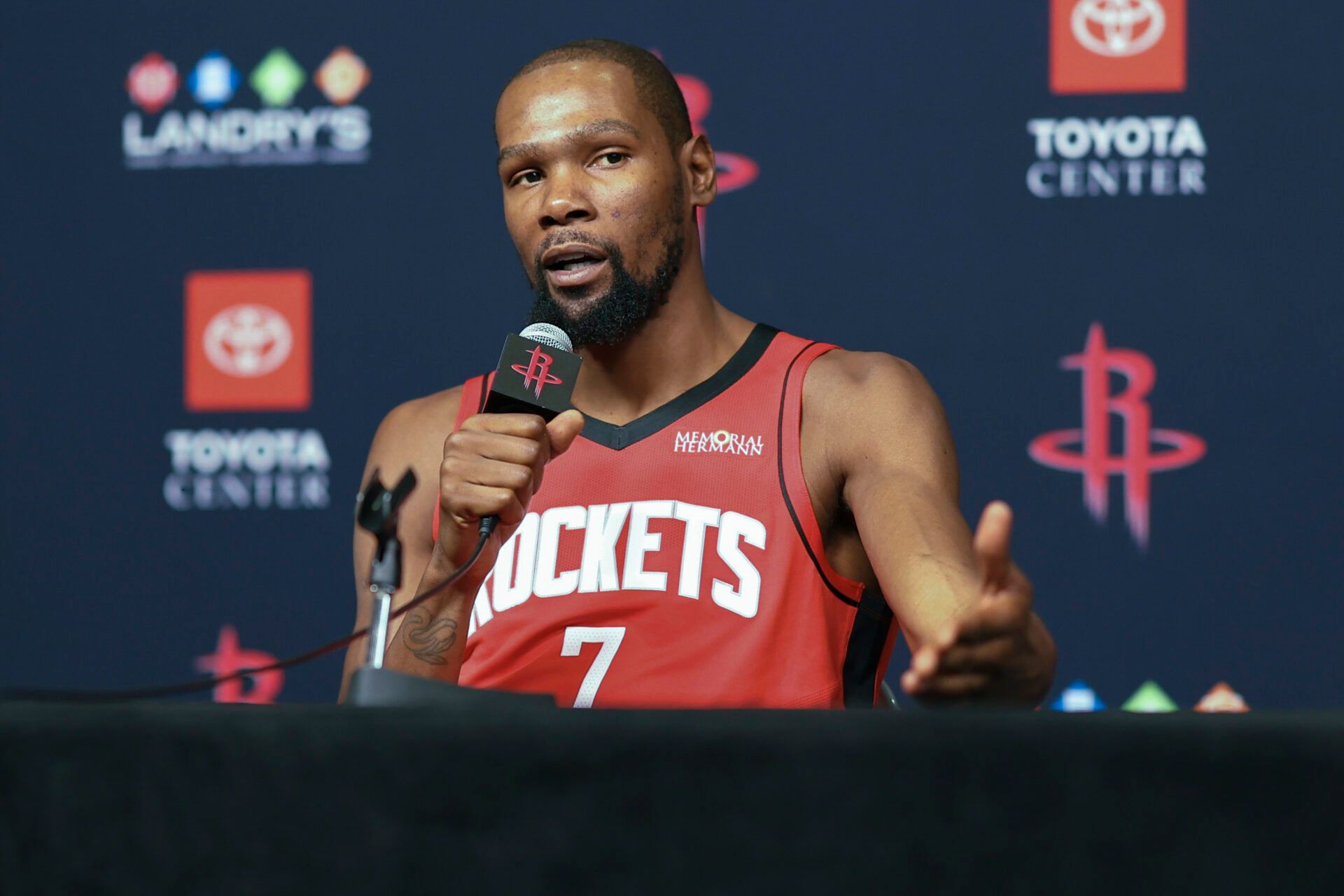 Houston Rockets forward Kevin Durant (7) talks to media during Houston Rockets media day at Toyota Center.