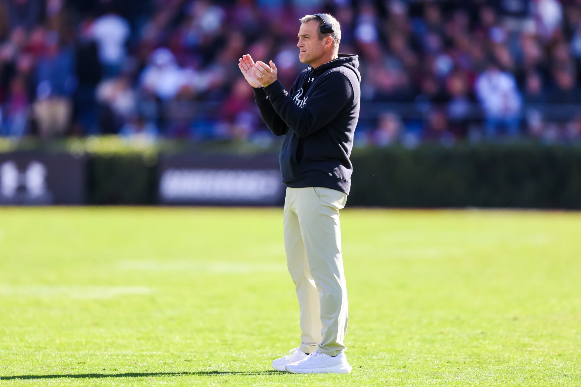 South Carolina Gamecocks head coach Shane Beamer directs his team against the Clemson Tigers in the second quarter at Williams-Brice Stadium.