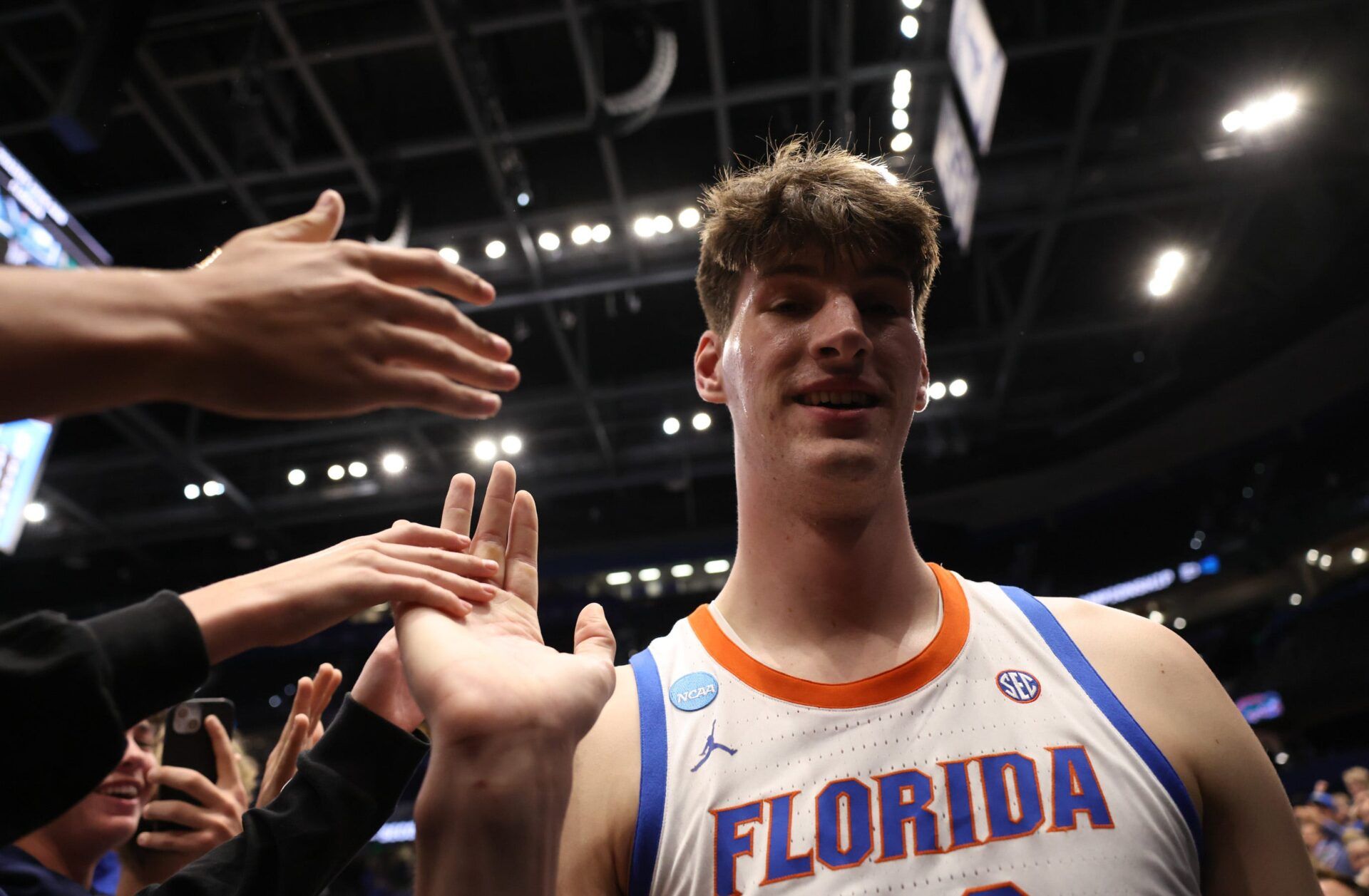 7’9″ Florida Center Olivier Rioux Enters Transfer Portal Seeking Greater Role