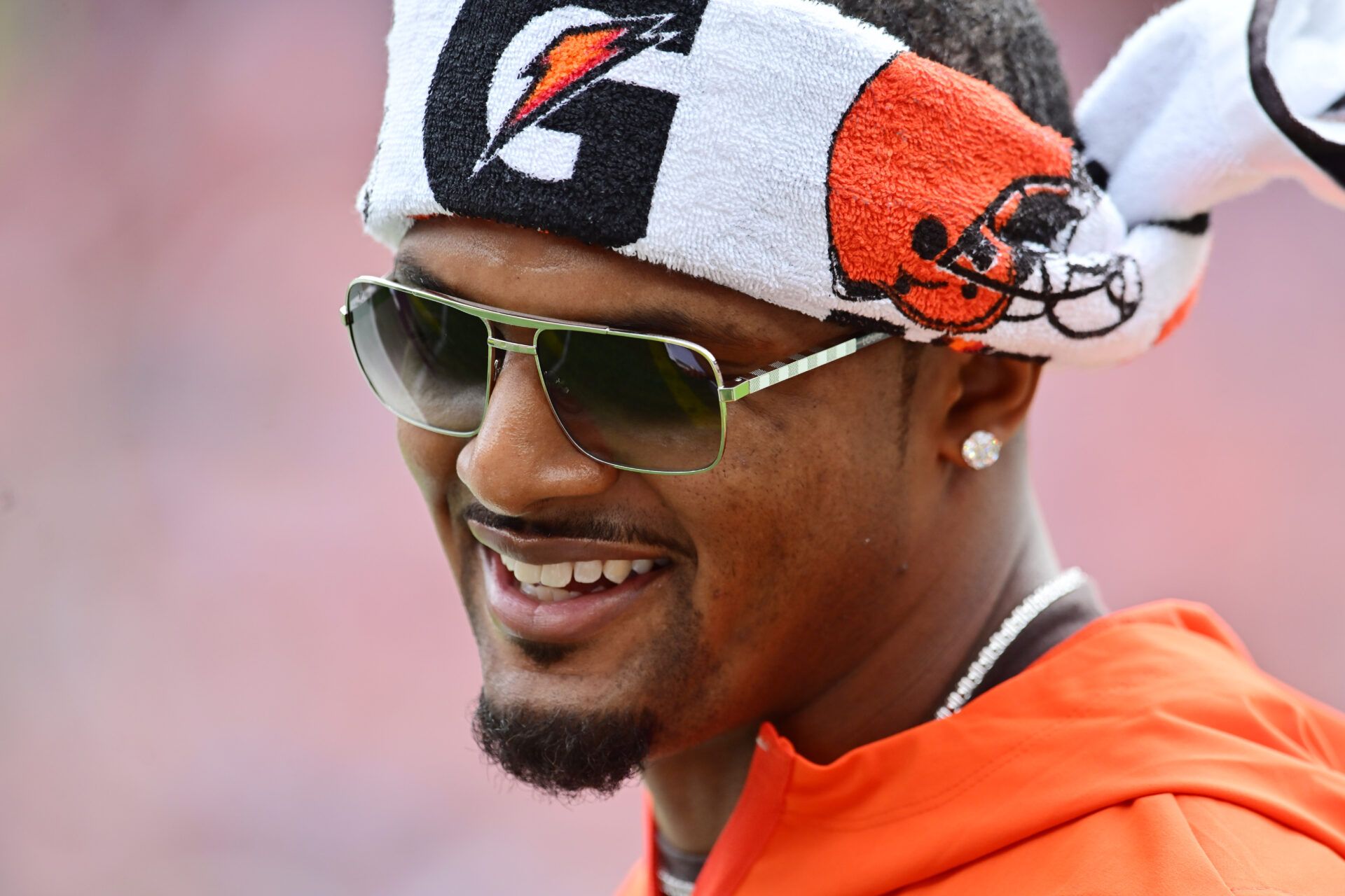 Cleveland Browns quarterback Deshaun Watson (4) on the sidelines during the first quarter against the Los Angeles Rams at Huntington Bank Field.
