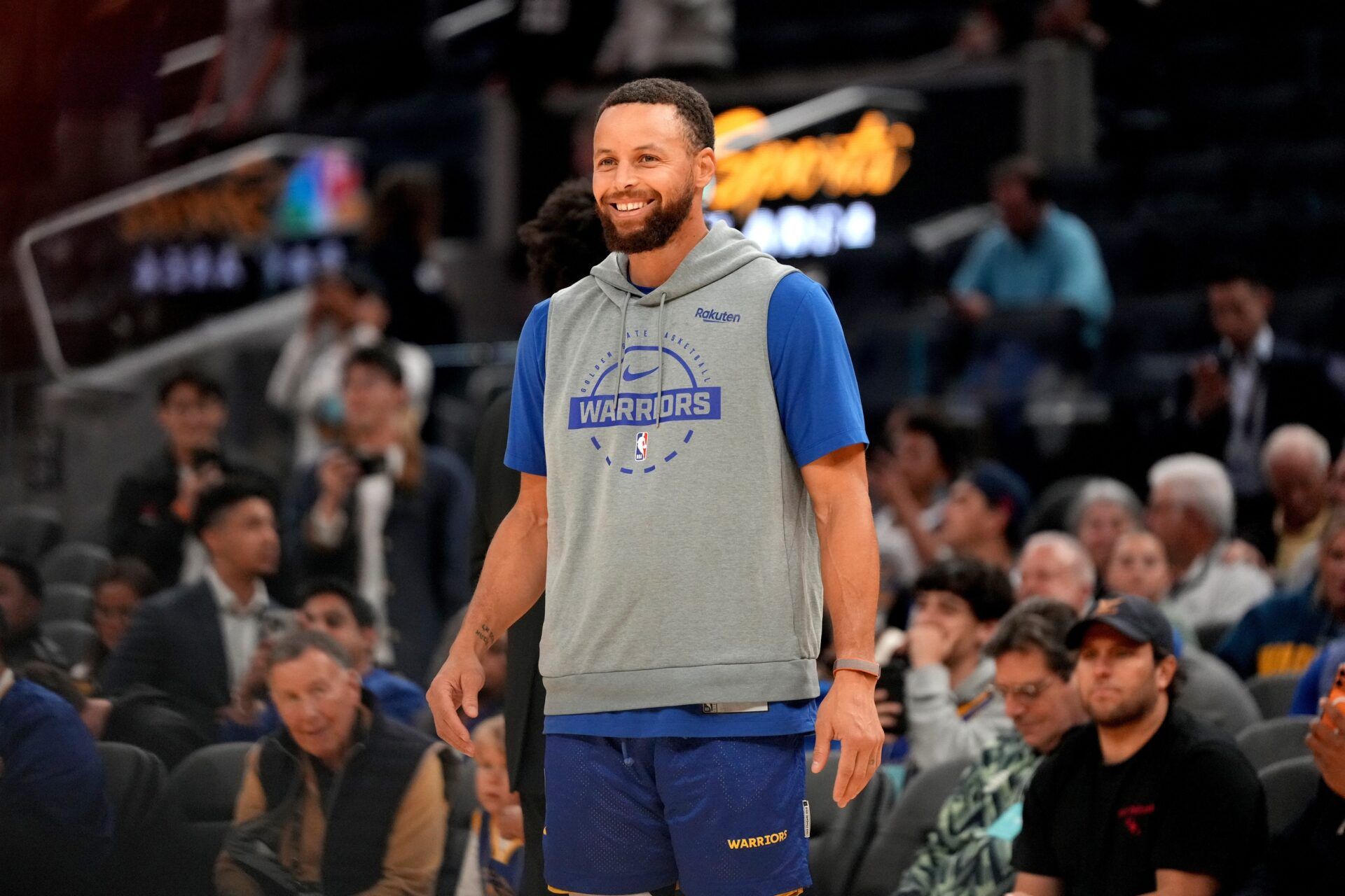 Golden State Warriors guard Stephen Curry (30) stands on the court before the start of the game against the San Antonio Spurs at the Chase Center.
