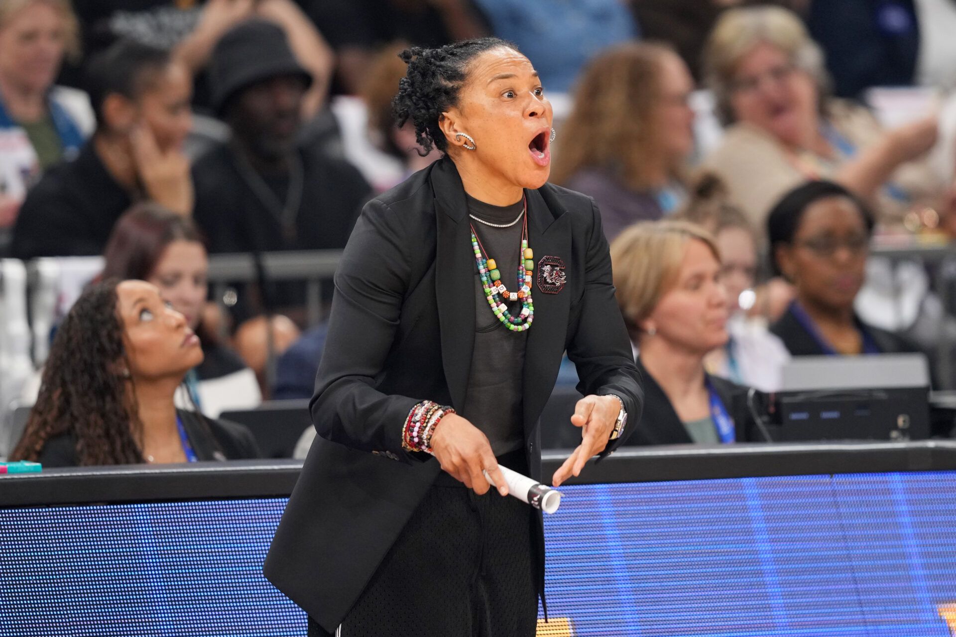 South Carolina Gamecocks head coach Dawn Staley reacts in the first quarter against the UConn Huskies during a semifinal of the Final Four of the women's 2026 NCAA Tournament at Mortgage Matchup Center.