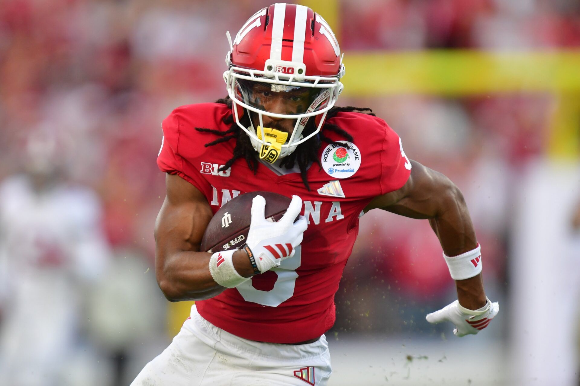 Indiana Hoosiers wide receiver Omar Cooper Jr. (3) runs against the Alabama Crimson Tide in the second half of the 2026 Rose Bowl and quarterfinal game of the College Football Playoff at Rose Bowl Stadium.