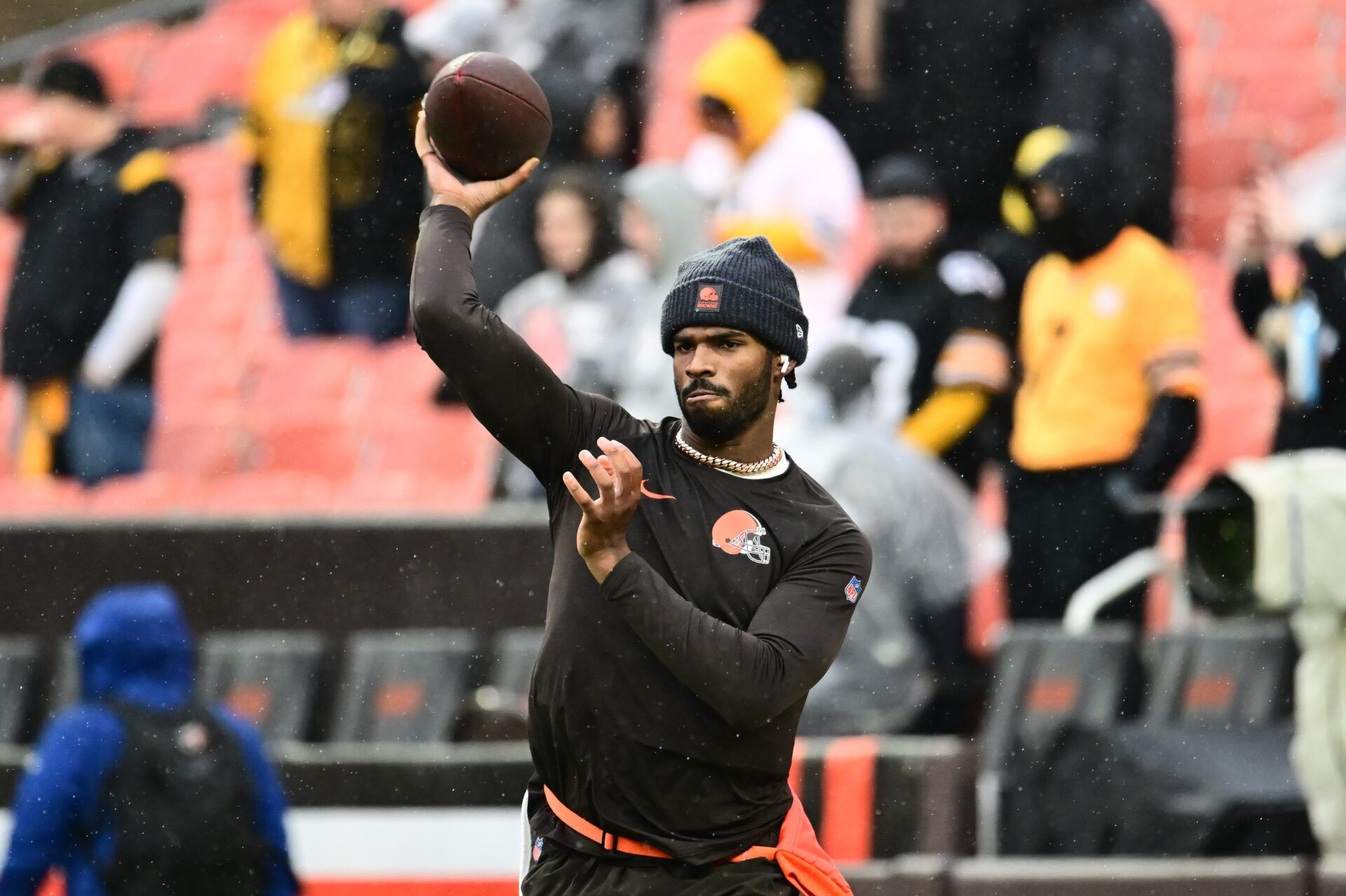 Cleveland Browns quarterback Shedeur Sanders (12) warms up before the game against the Pittsburgh Steelers at Huntington Bank Field.