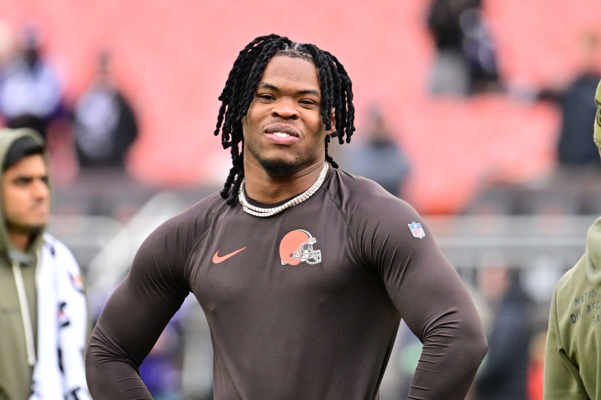 Cleveland Browns running back Quinshon Judkins (10) before the game at Huntington Bank Field.