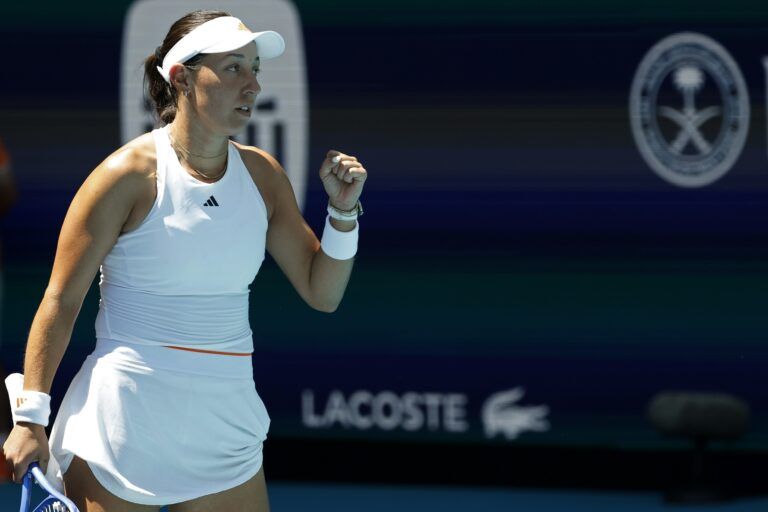 Jessica Pegula (USA) celebrates after match point against Leylah Fernandez (CAN) (not pictured) on day six of the 2026 Miami Open at Hard Rock Stadium.