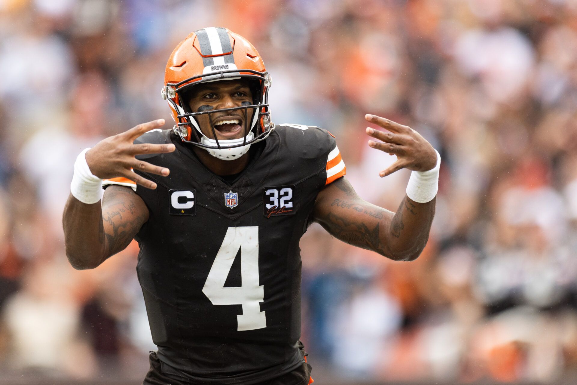 Cleveland Browns quarterback Deshaun Watson (4) celebrates his touchdown run against the Cincinnati Bengals during the second quarter at Cleveland Browns Stadium.