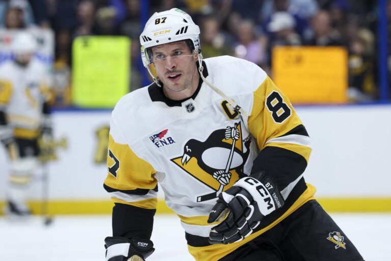 Pittsburgh Penguins center Sidney Crosby (87) warms up before a game against the before a game against the Tampa Bay Lightning at Benchmark International Arena.