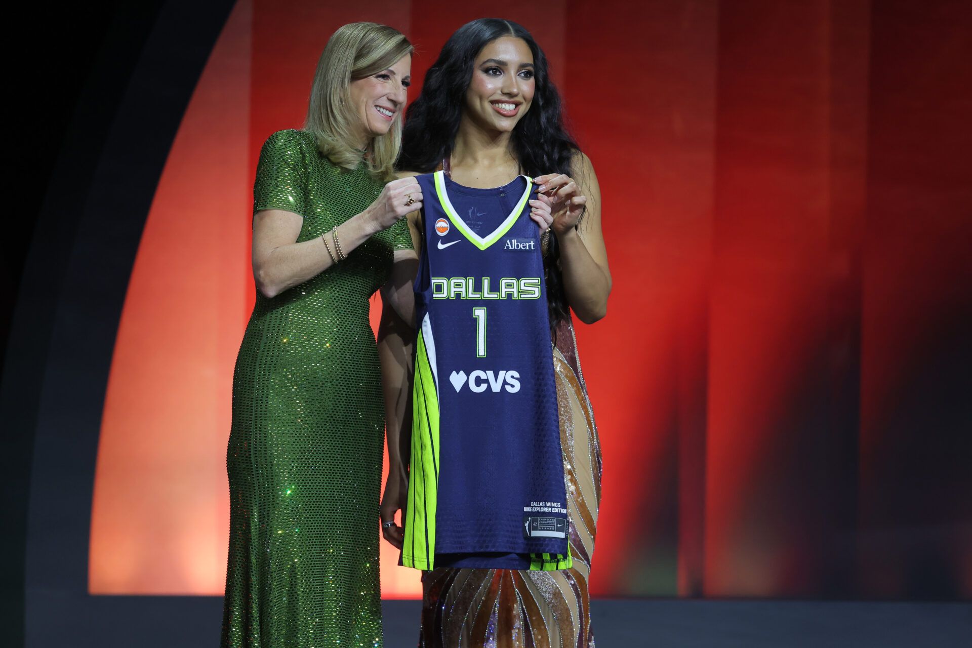 WNBA Commissioner Cathy Engelbert (left) poses for photos with Azzi Fudd who was selected first overall by the Dallas Wings during the 2026 WNBA Draft at The Shed at Hudson Yards.