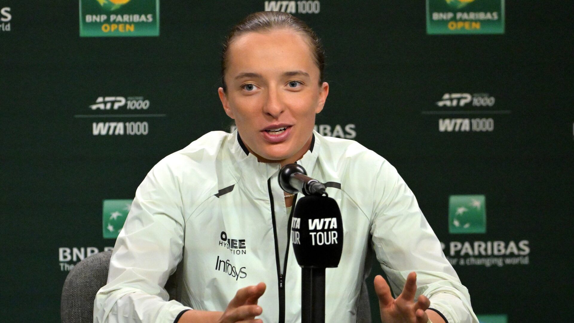 Iga Swiatek (POL) speaks to the media at a news conference during the BNP Paribas Open at the Indian Wells Tennis Garden.