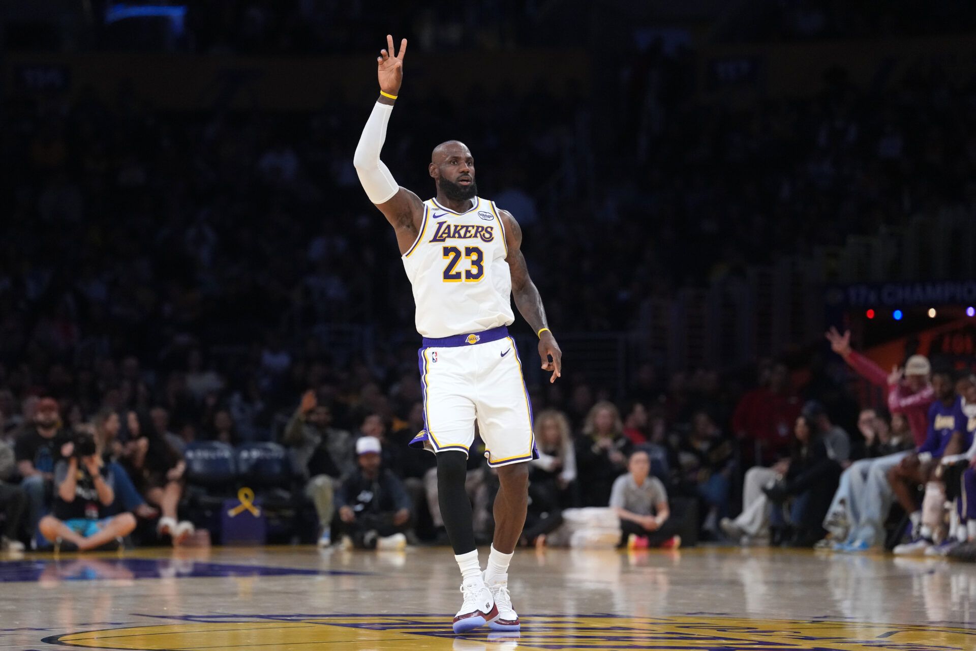 Los Angeles Lakers forward LeBron James (23) gestures against the Utah Jazz in the first half at Crypto.com Arena.