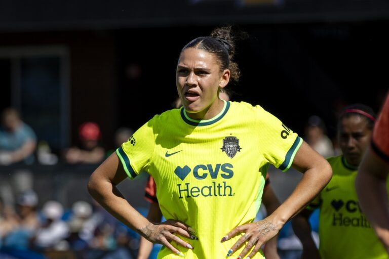 Washington Spirit forward Trinity Rodman (2) waits for the corner kick during the second half against Bay FC at PayPal Park.