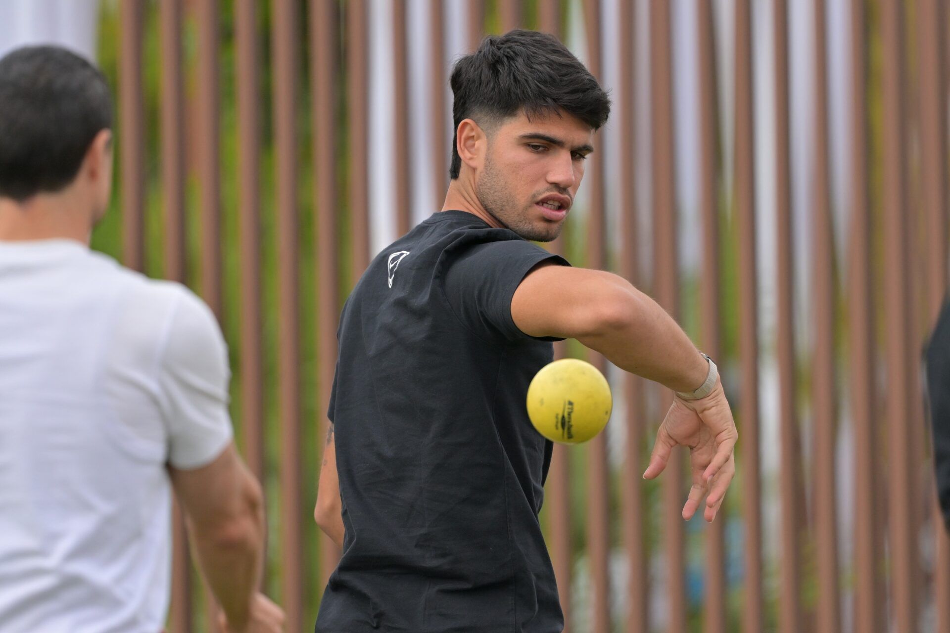 Carlos Alcaraz (ESP) warms up before hitting on the practice courts for the BNP Paribas Open at the Indian Wells Tennis Garden.