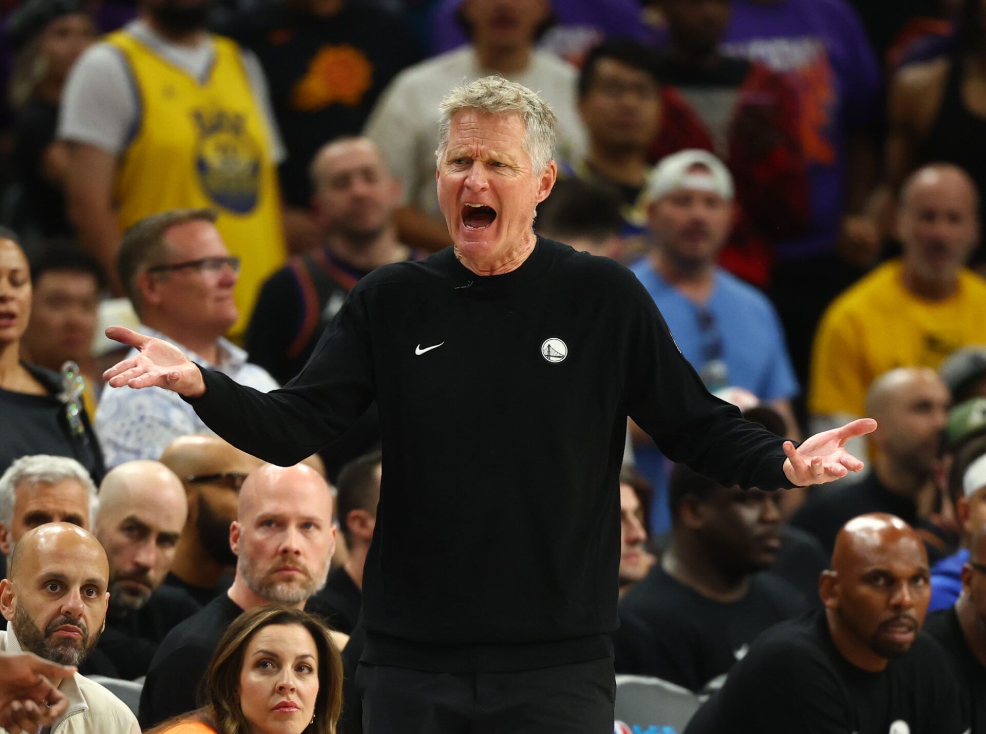 Golden State Warriors head coach Steve Kerr reacts against the Phoenix Suns during the second half in the play-in rounds of the 2026 NBA Playoffs at Mortgage Matchup Center.