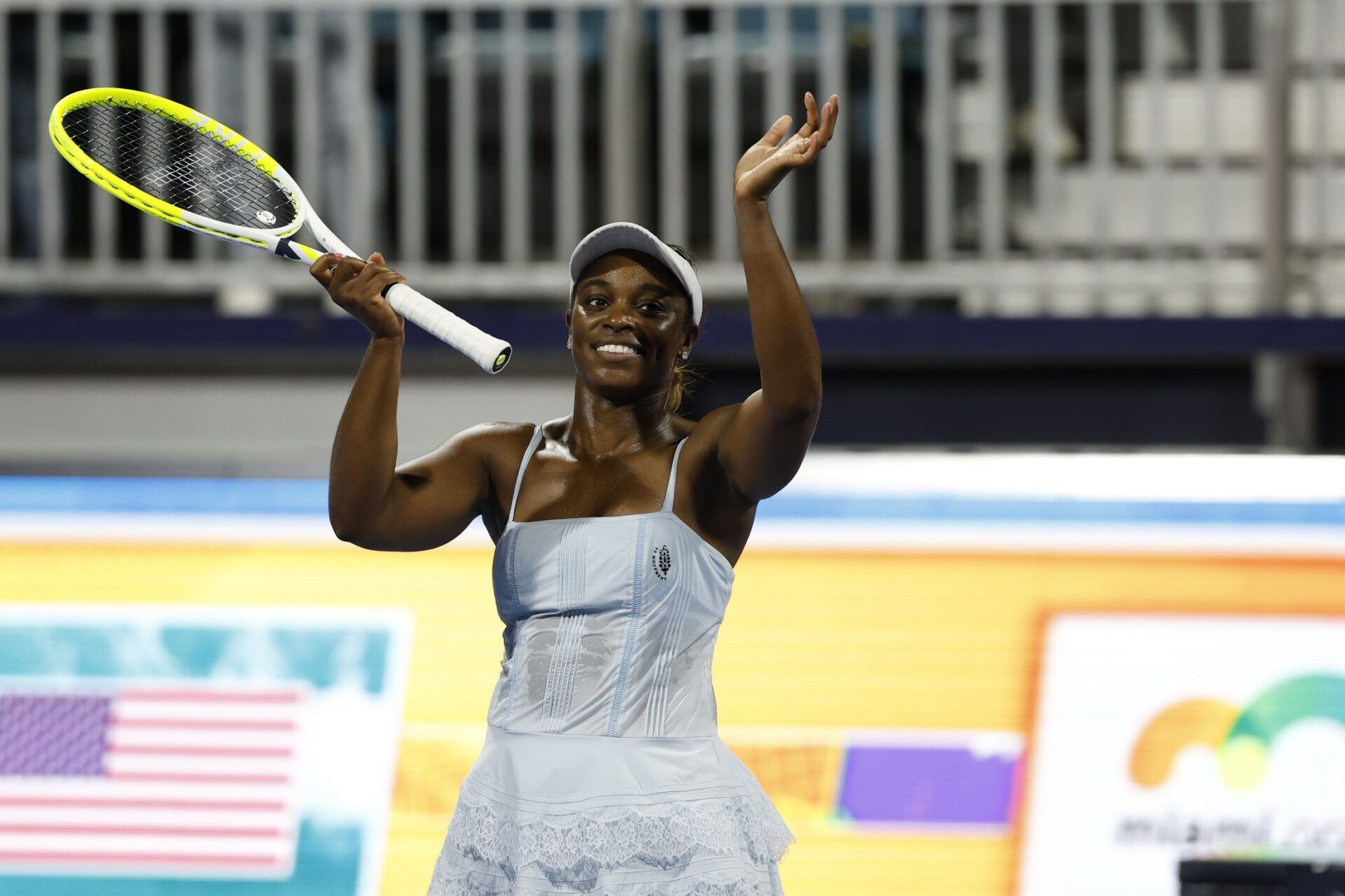 Sloane Stephens (USA) waves to the crowd after her match against Jen Brady (USA) (not pictured) on day three of the 2026 Miami Open at Hard Rock Stadium.