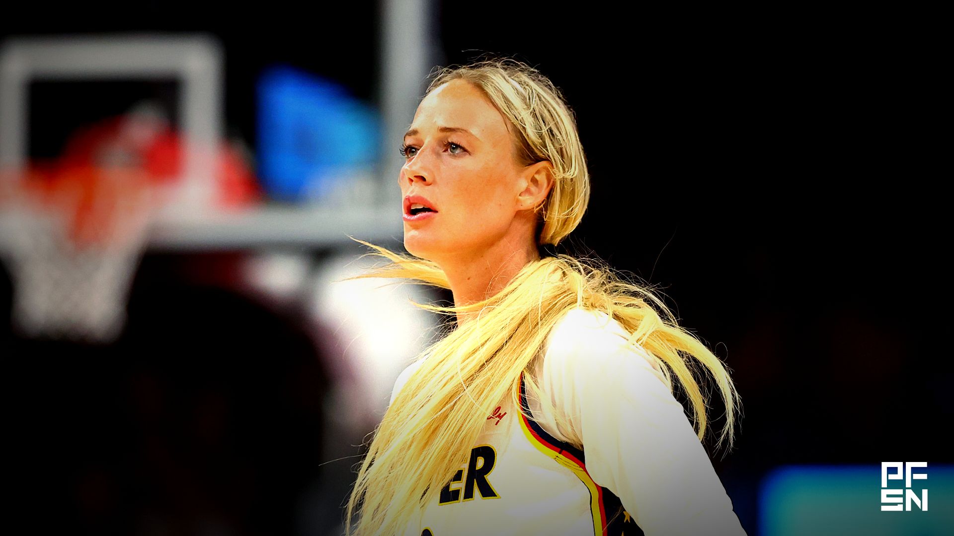 Indiana Fever guard Sophie Cunningham (8) against the Phoenix Mercury during an WNBA game at PHX Arena.