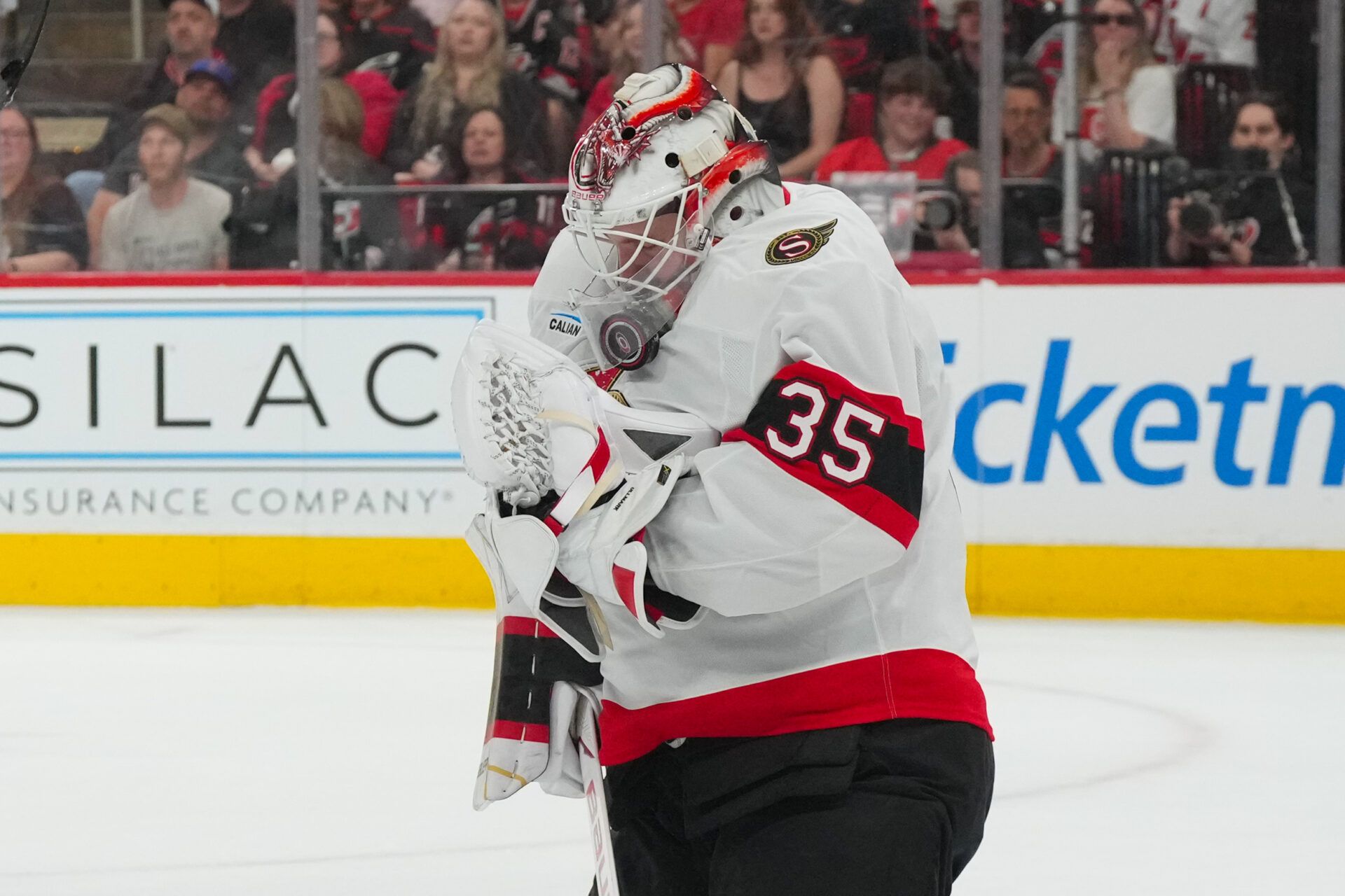 Ottawa Senators goaltender Linus Ullmark (35) stops the shot against the Carolina Hurricanes during the third period in game one of the first round of the 2026 Stanley Cup Playoffs at Lenovo Center.