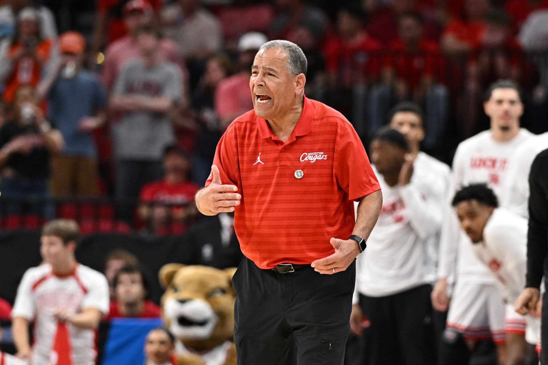 Houston Cougars head coach Kelvin Sampson reacts against the Illinois Fighting Illini in the second half during a Sweet Sixteen game of the South Regional of the men's 2026 NCAA Tournament at Toyota Center.