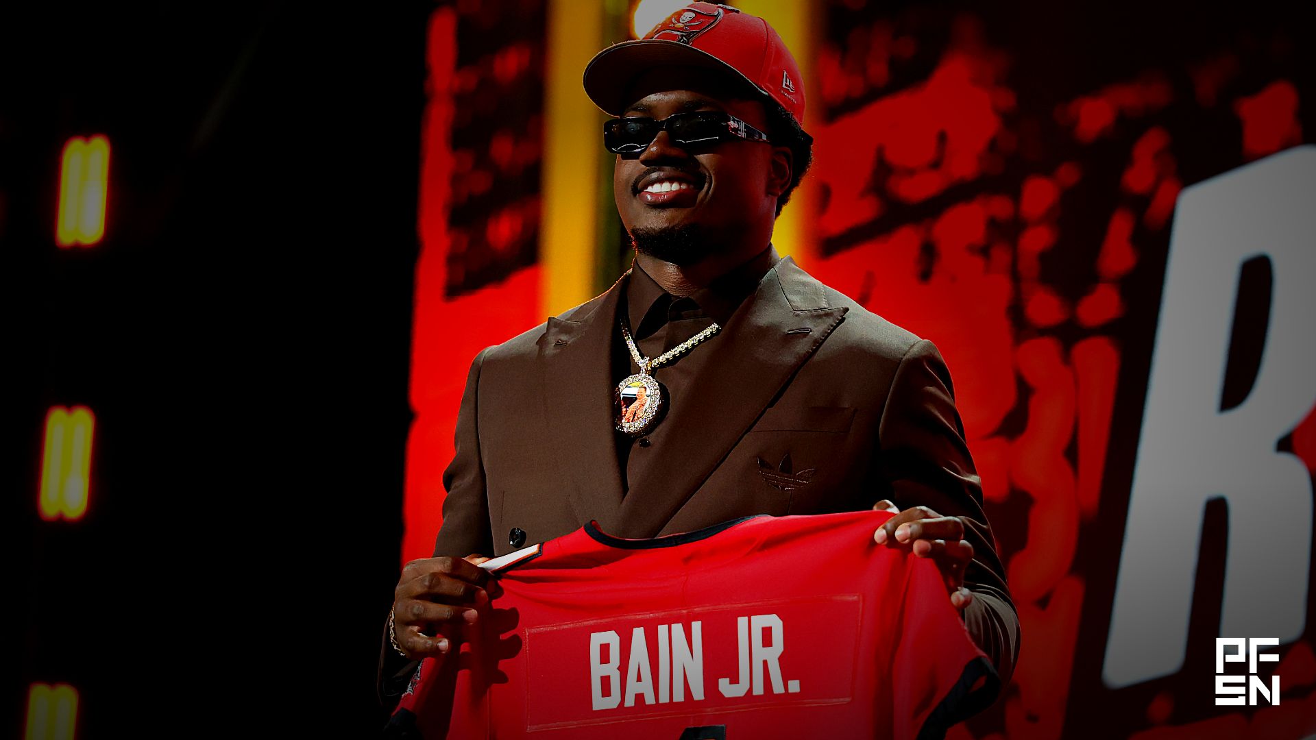 'Impact Player' -- Buccaneers Land A+ Draft Grade For Ending Rueben Bain Jr.'s Surprise Slide