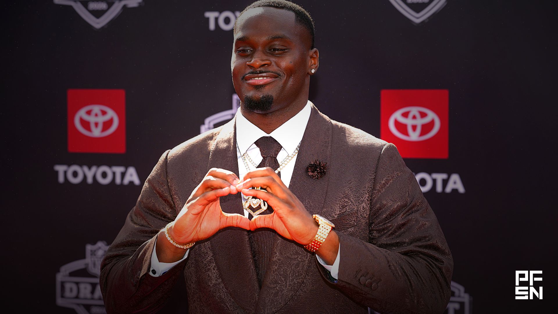 ‘If You Want Me Here, I’ll Be Here’ — Notre Dame HC Marcus Freeman Reveals Jeremiyah Love’s NFL Draft Plea