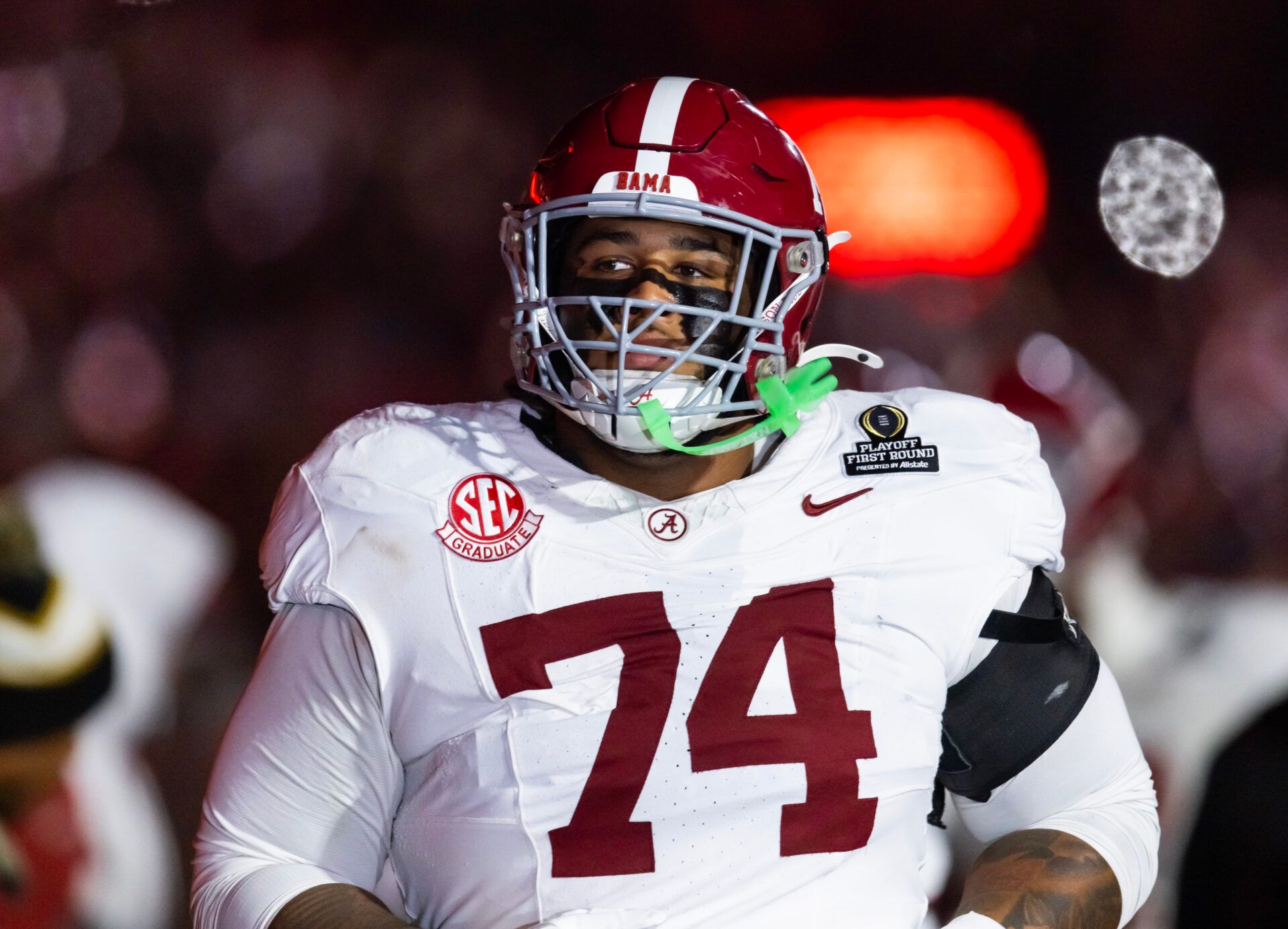 Alabama Crimson Tide offensive lineman Kadyn Proctor (74) against the Oklahoma Sooners during the CFP National Playoff First Round at Gaylord Family Oklahoma Memorial Stadium.