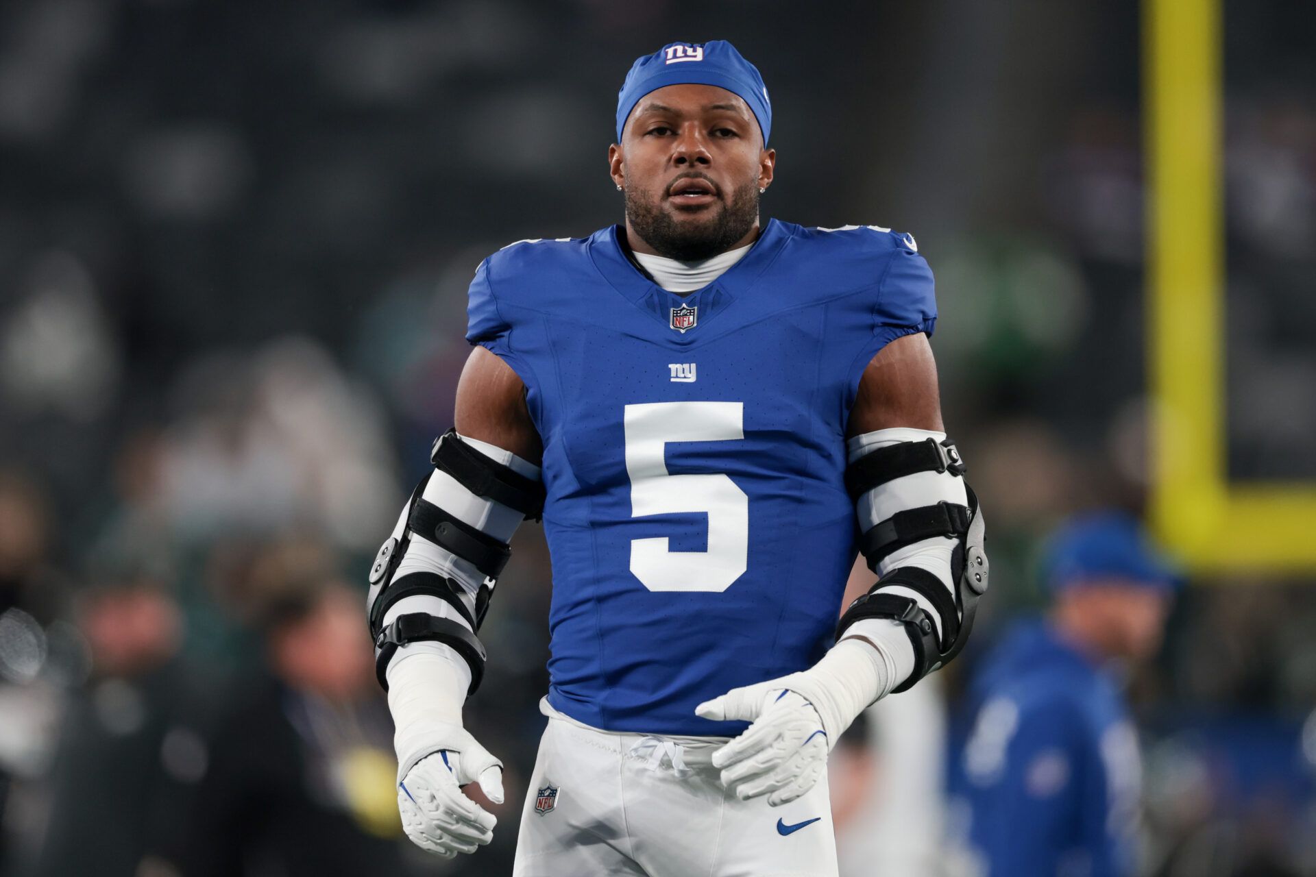 (Editors Notes: Caption Correction) New York Giants linebacker Kayvon Thibodeaux (5) looks on during warmups before the game against the Philadelphia Eagles at MetLife Stadium.