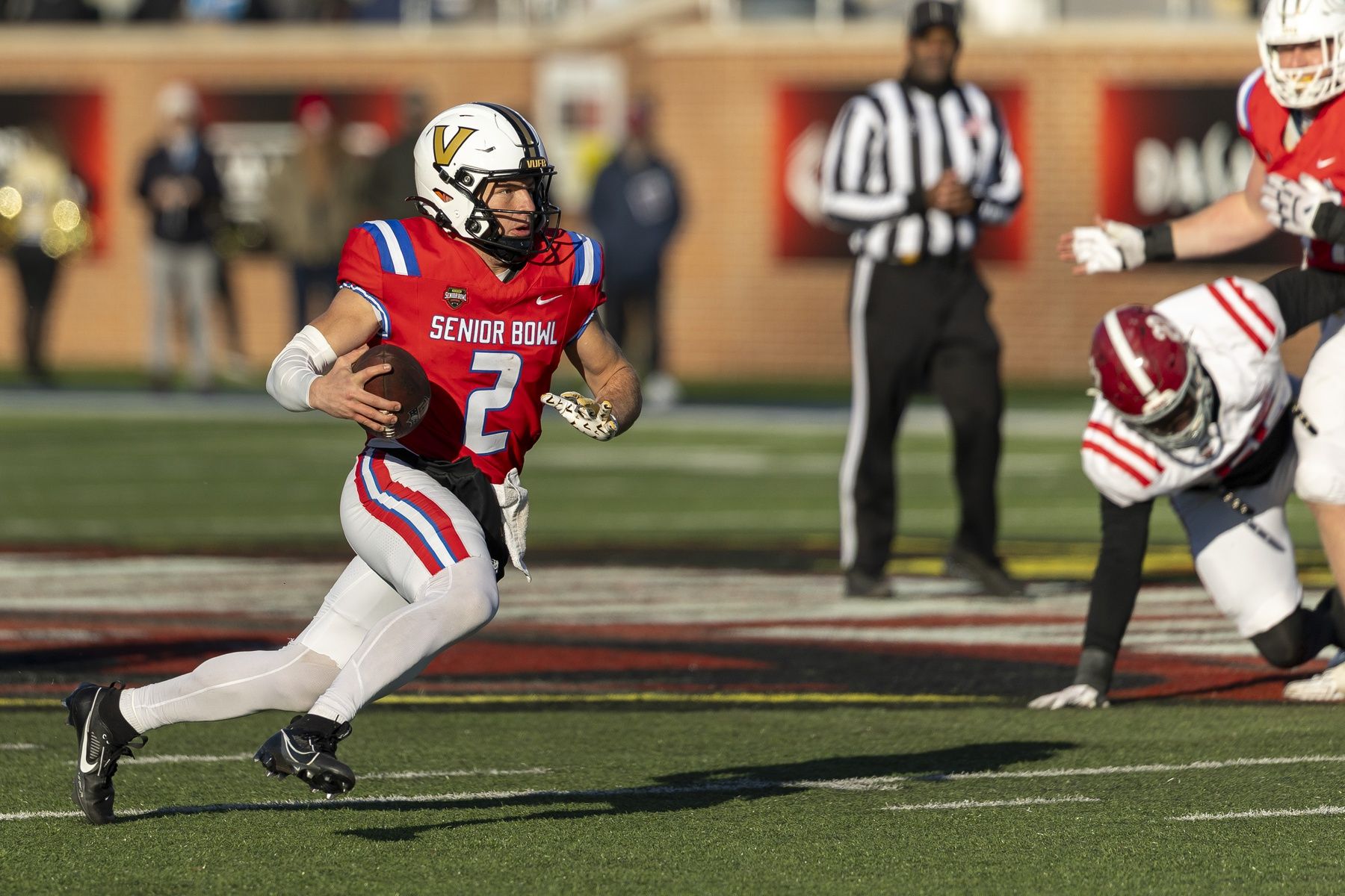 National quarterback Diego Pavia (2) of Vanderbilt runs the ball during the second half of the 2026 Senior Bowl at University of South Alabama, Hancock Whitney Stadium.