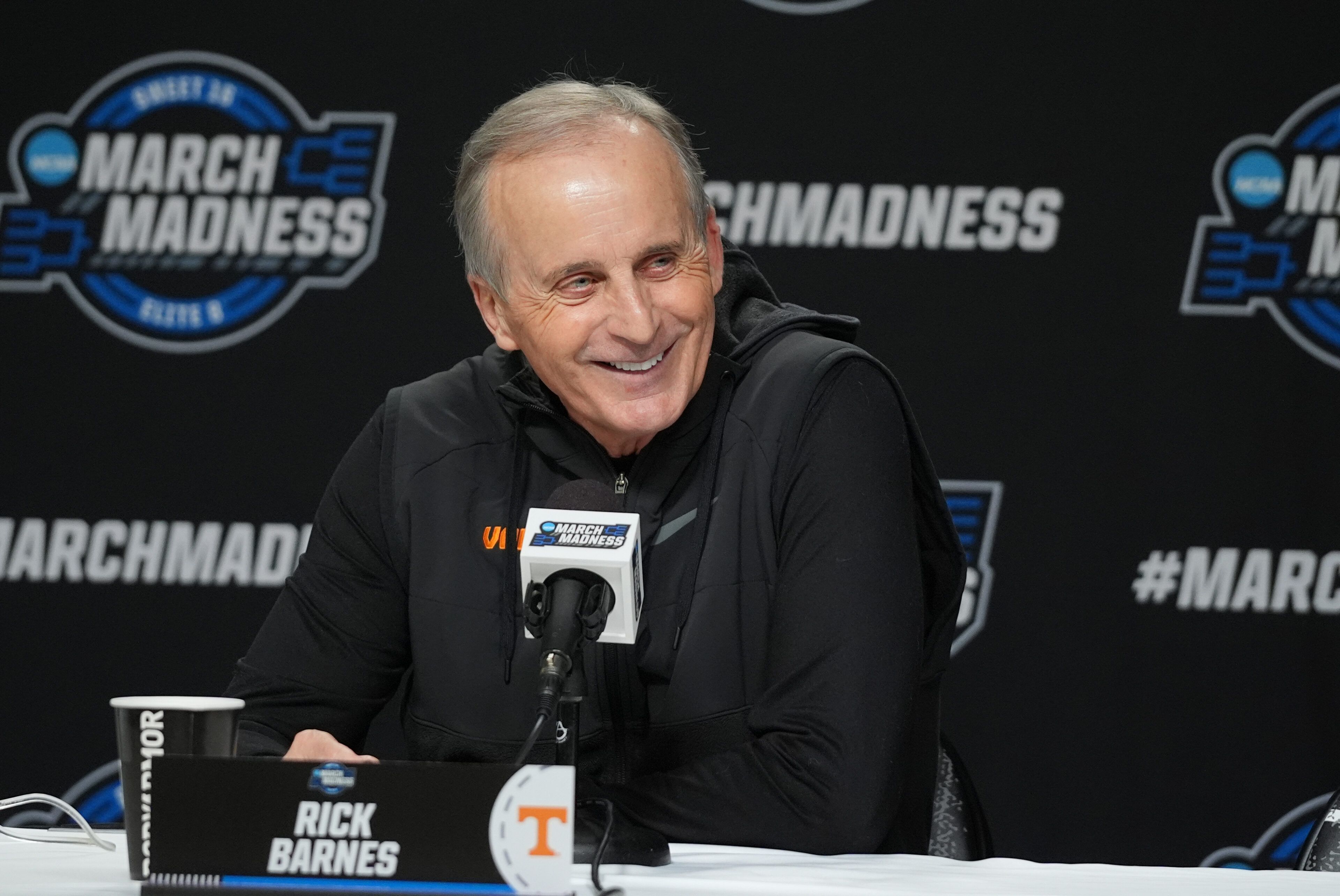 Tennessee Basketball Transfer Portal News: Complete List of Players ...