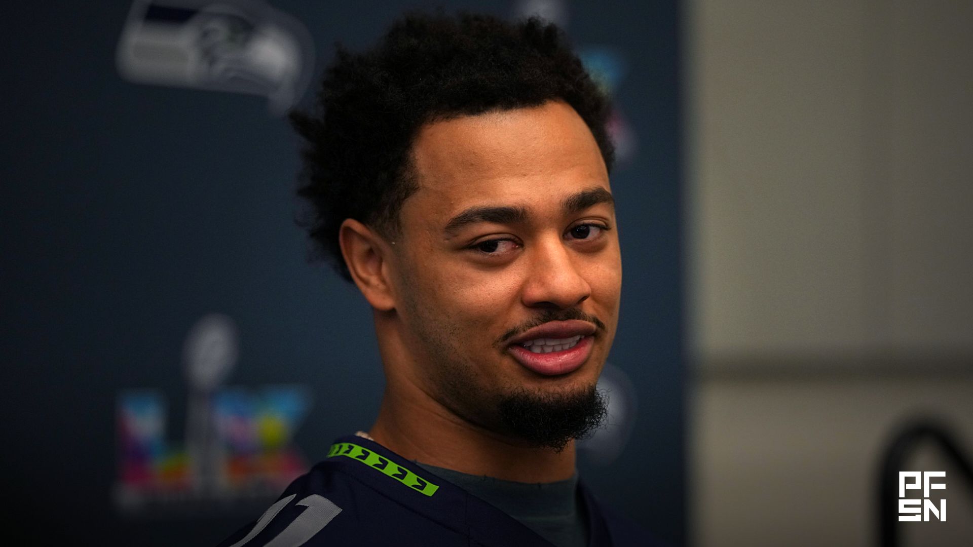 'This Is Beyond Embarrassing' — NFL World Reacts as Jaxon Smith-Njigba Receives Mislabeled Trophy After Winning OPOY