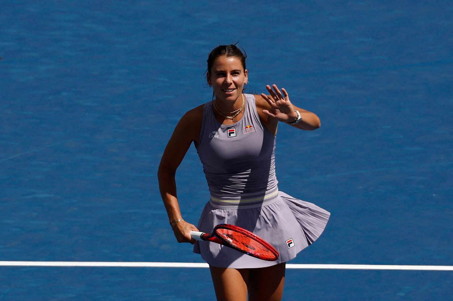 Emma Navarro (USA) waves to the crowd after her match against Caty McNally (USA) (not pictured) on day four of the 2025 US Open tennis tournament at Billie Jean King USTA National Tennis Center.