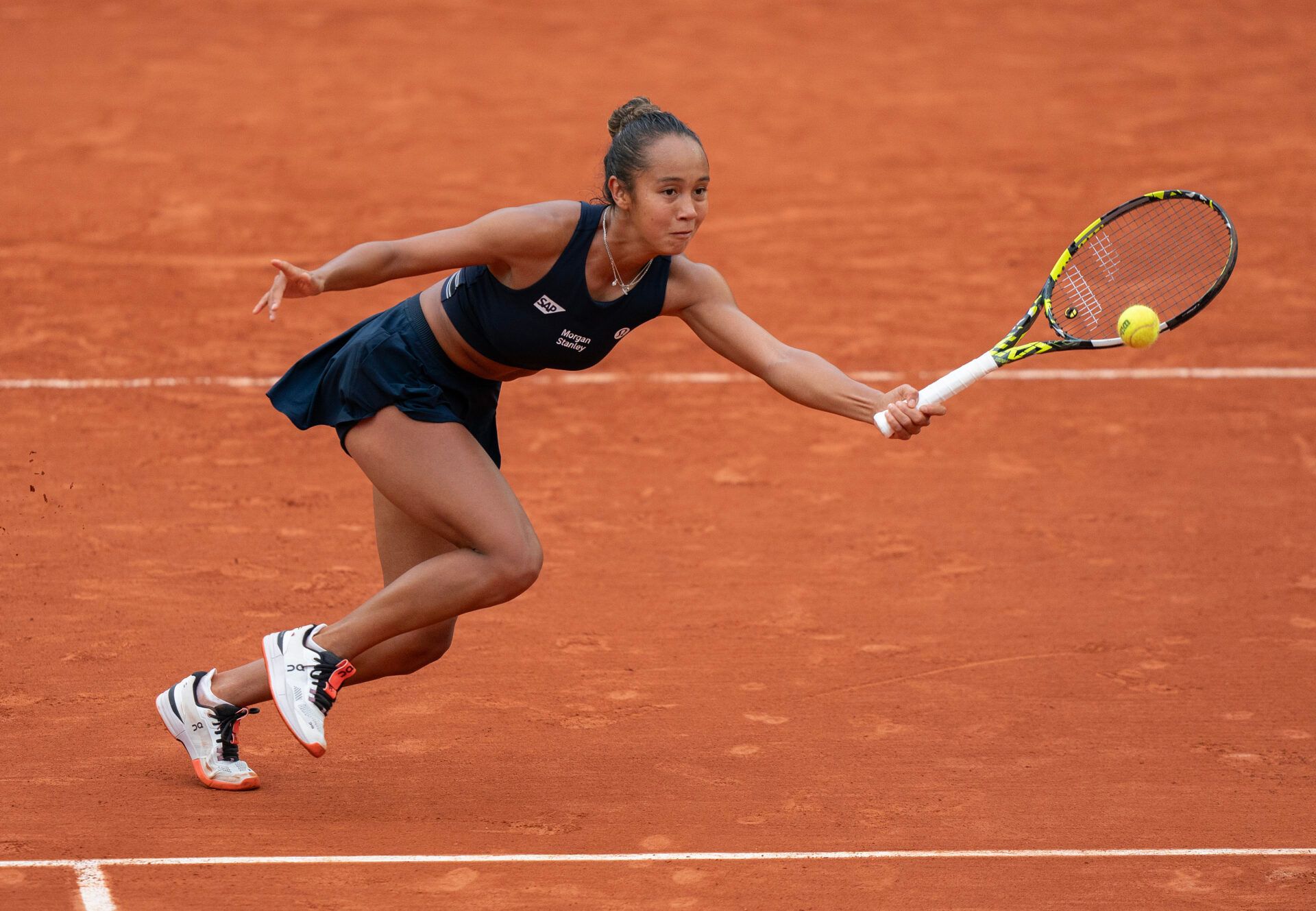 Leylah Fernandez of Canada returns a shot during her match against Ons Jabeur of Tunisia on day six of Roland Garros at Stade Roland Garros.