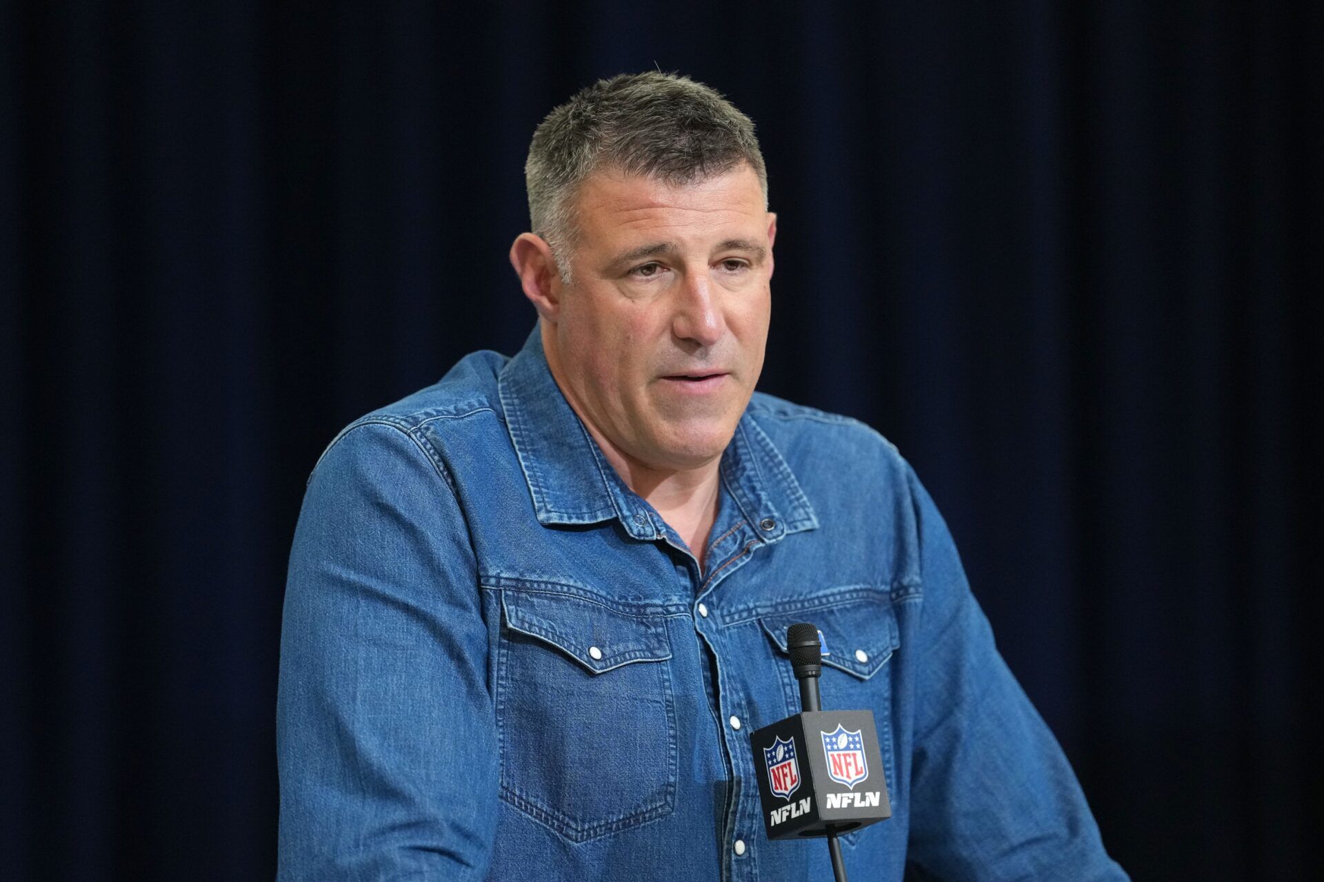 New England Patriots coach Mike Vrabel speaks during the NFL Scouting Combine at the Indiana Convention Center.