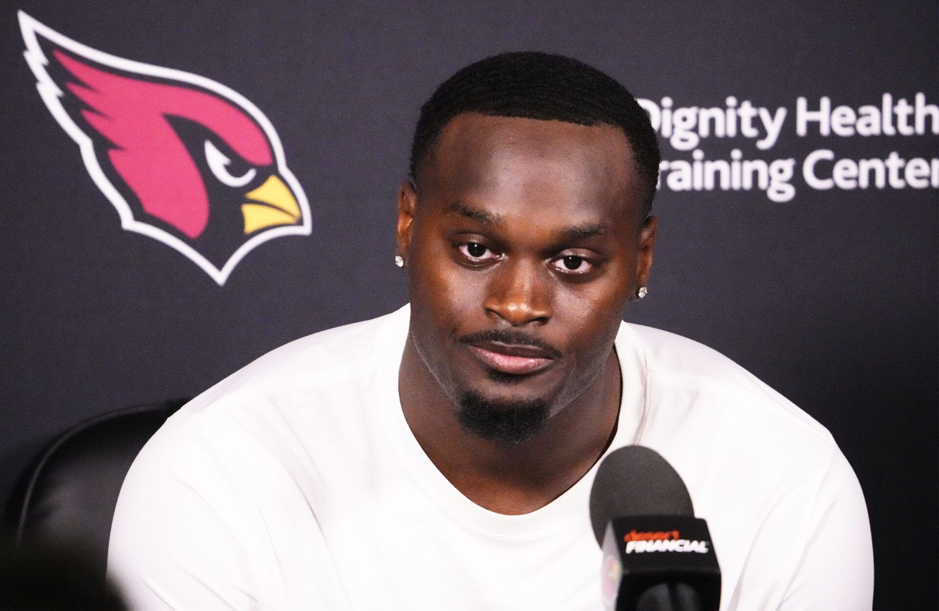 Arizona Cardinals running back Jeremiyah Love (4) during rookie mini-camp on May 8, 2026, at the Dignity Health Arizona Cardinals Training Center in Tempe.