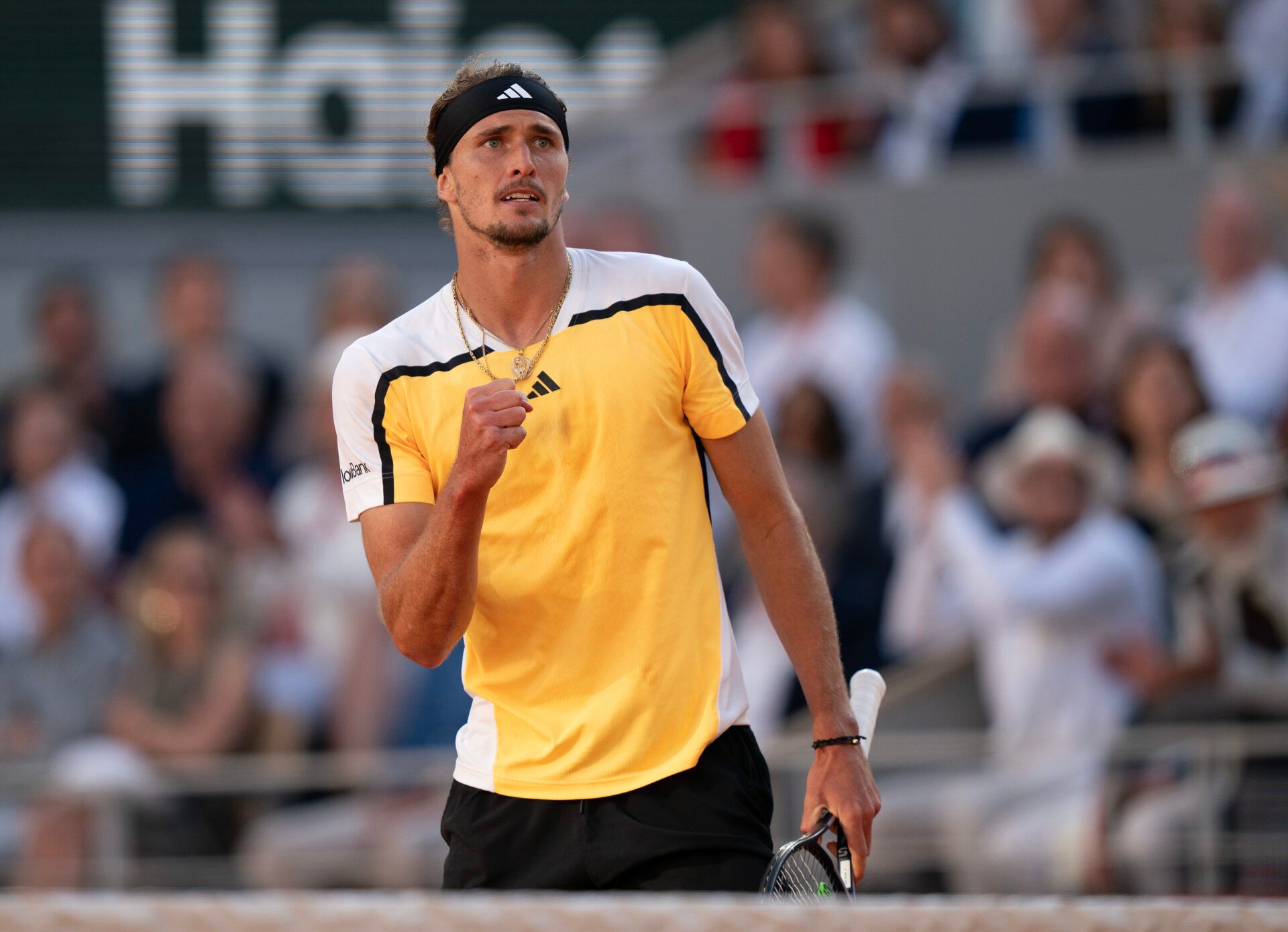 Alexander Zverev of Germany reacts to a point during the menÕs final match against Carlos Alcaraz of Spain on day 15 of Roland Garros at Stade Roland Garros.