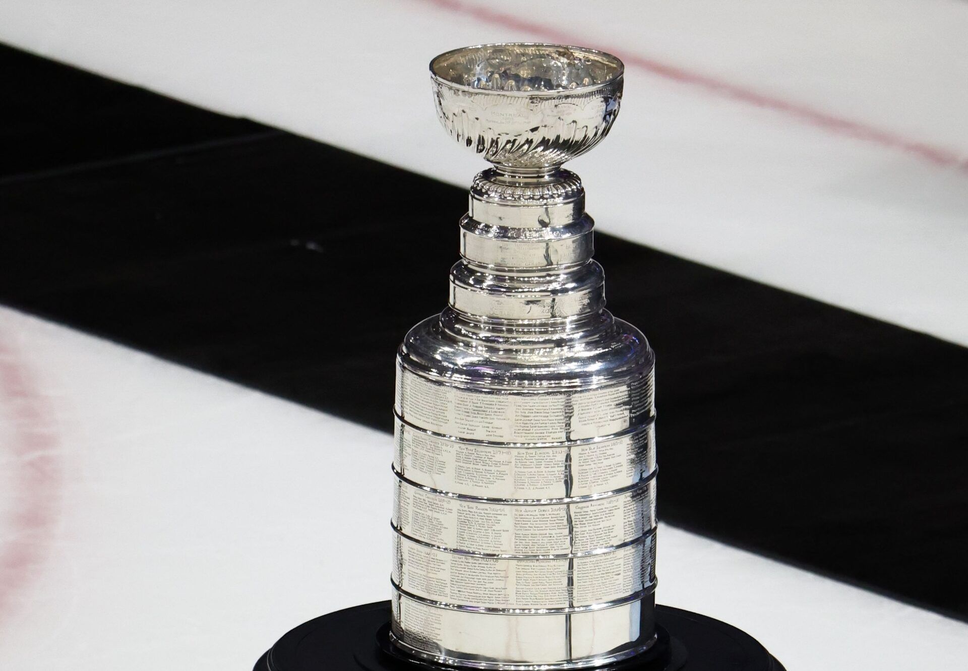 A general view of the Stanley Cup trophy at Amalie Arena.