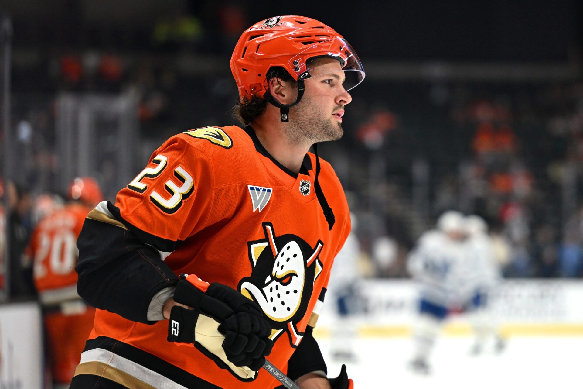 Anaheim Ducks center Mason McTavish (23) warms up before the game against the Toronto Maple Leafs at Honda Center.