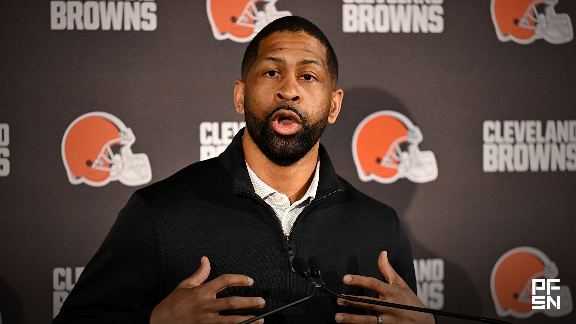 'Clock Now Ticking' — Browns Analyst Hints At Cleveland Trading $100.5M Pro Bowler After Myles Garrett's Exit