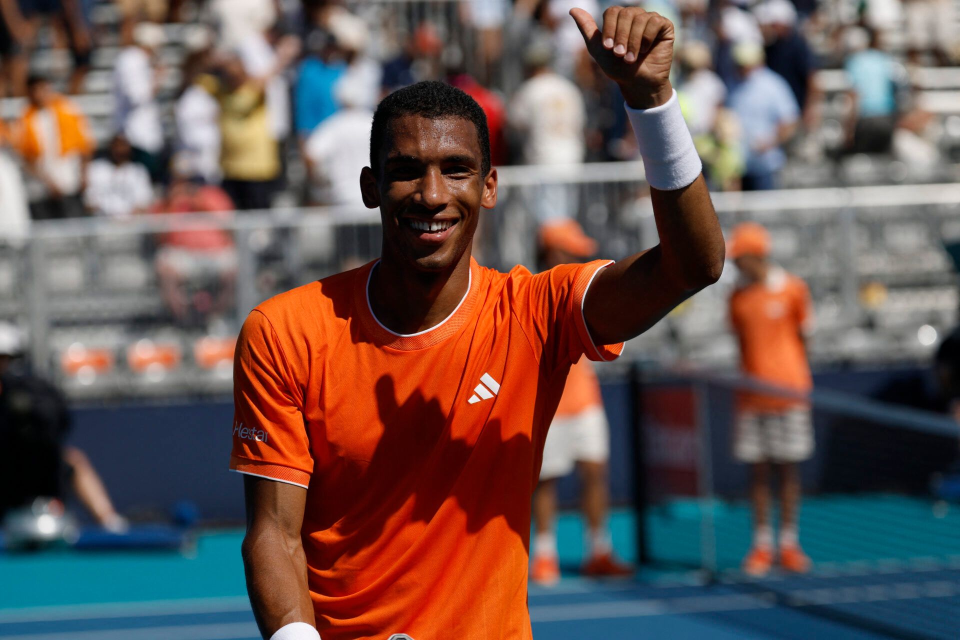 Felix Auger-Aliassime (CAN) gestures to fans after his match against Marton Fucsovics (HUN) (not pictured) on day five of the 2026 Miami Open at Hard Rock Stadium.