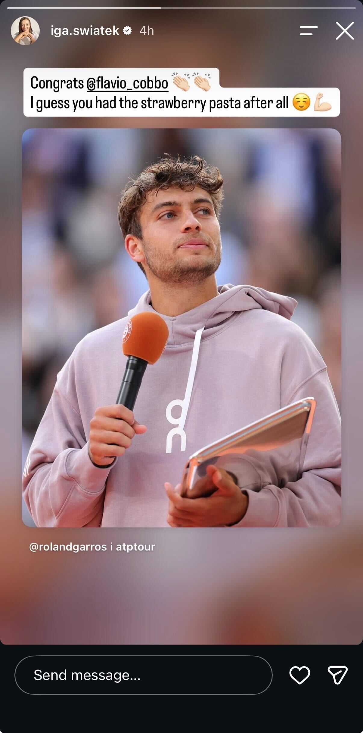 Iga Świątek's Instagram Story for Flavio Cobolli
