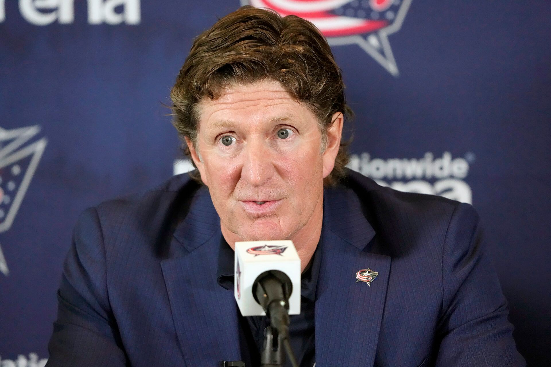 New Columbus Blue Jackets head coach Mike Babcock speaks to the media after being named the ninth Blue Jackets head coach during a press conference at Nationwide Arena.