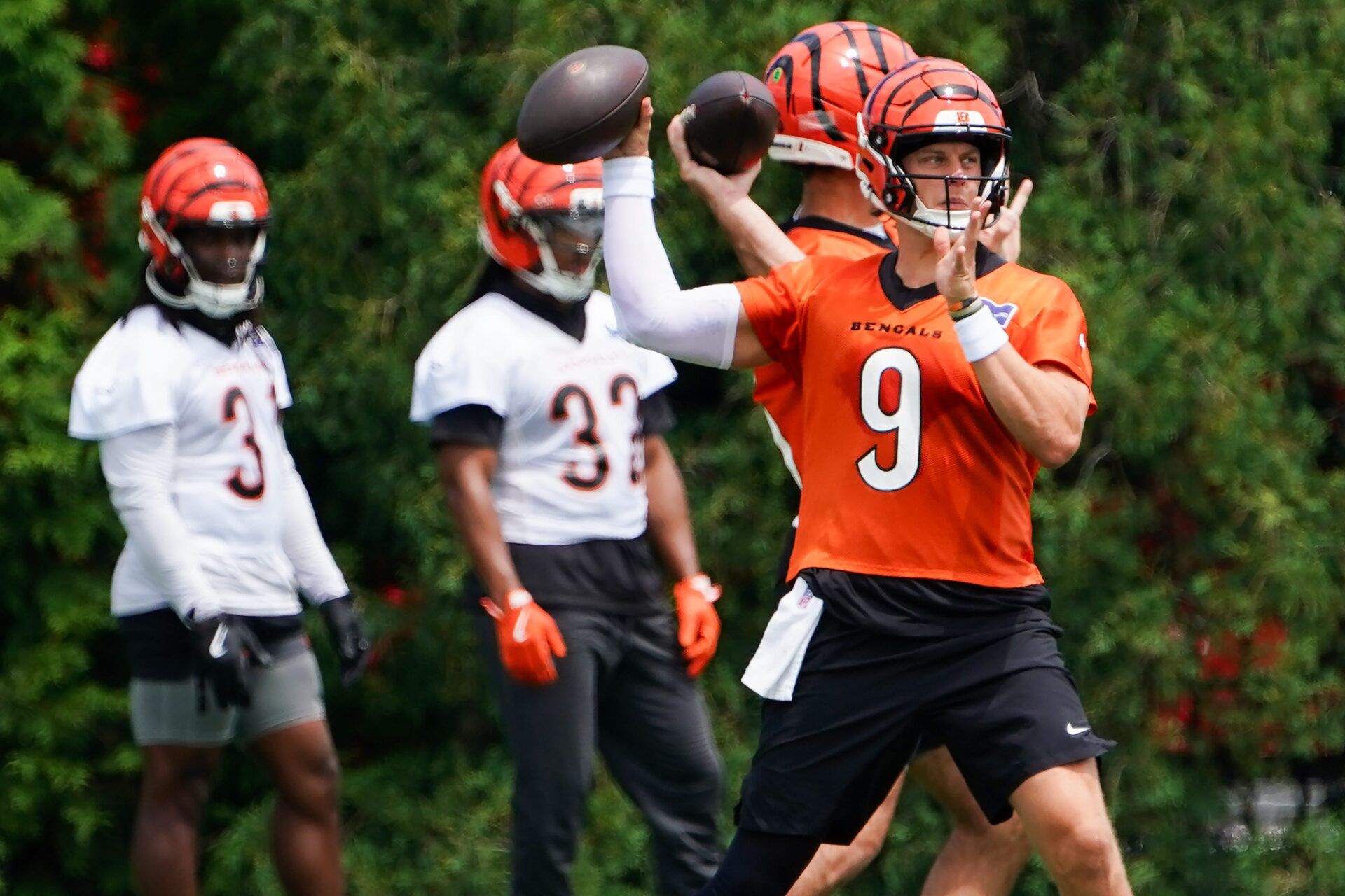 Cincinnati Bengals quarterback Joe Burrow (9) throws a pass during minicamp, Tuesday, June 16, 2026, at Kettering Health Practice Fields in downtown Cincinnati.