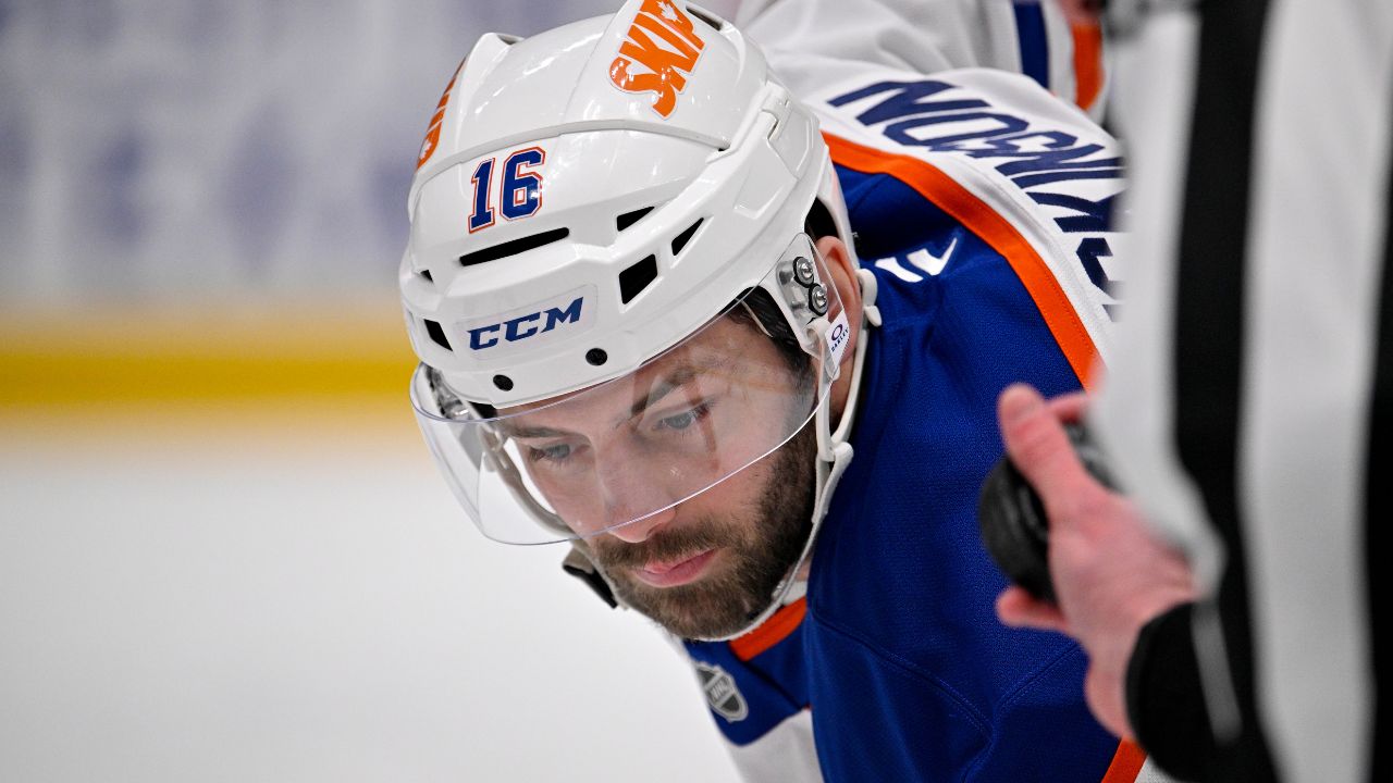 ‘The Production Hasn’t Been There’ — Oilers Legend Makes Opinion Crystal Clear on $40.5M Investment in Jason Dickinson, Connor Murphy