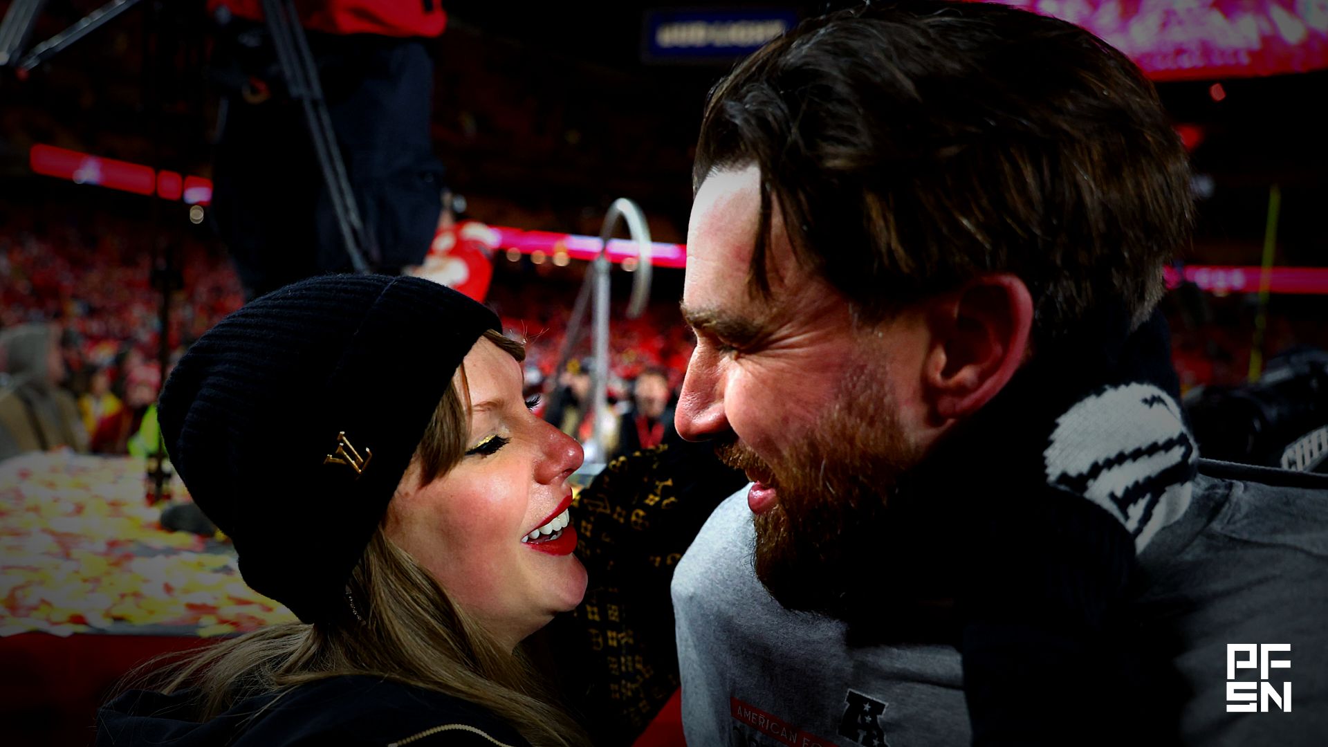 'Insanity' — Former NFL Player Mocks Travis Kelce, Chiefs After Being Left Off From Taylor Swift's Wedding Guest List