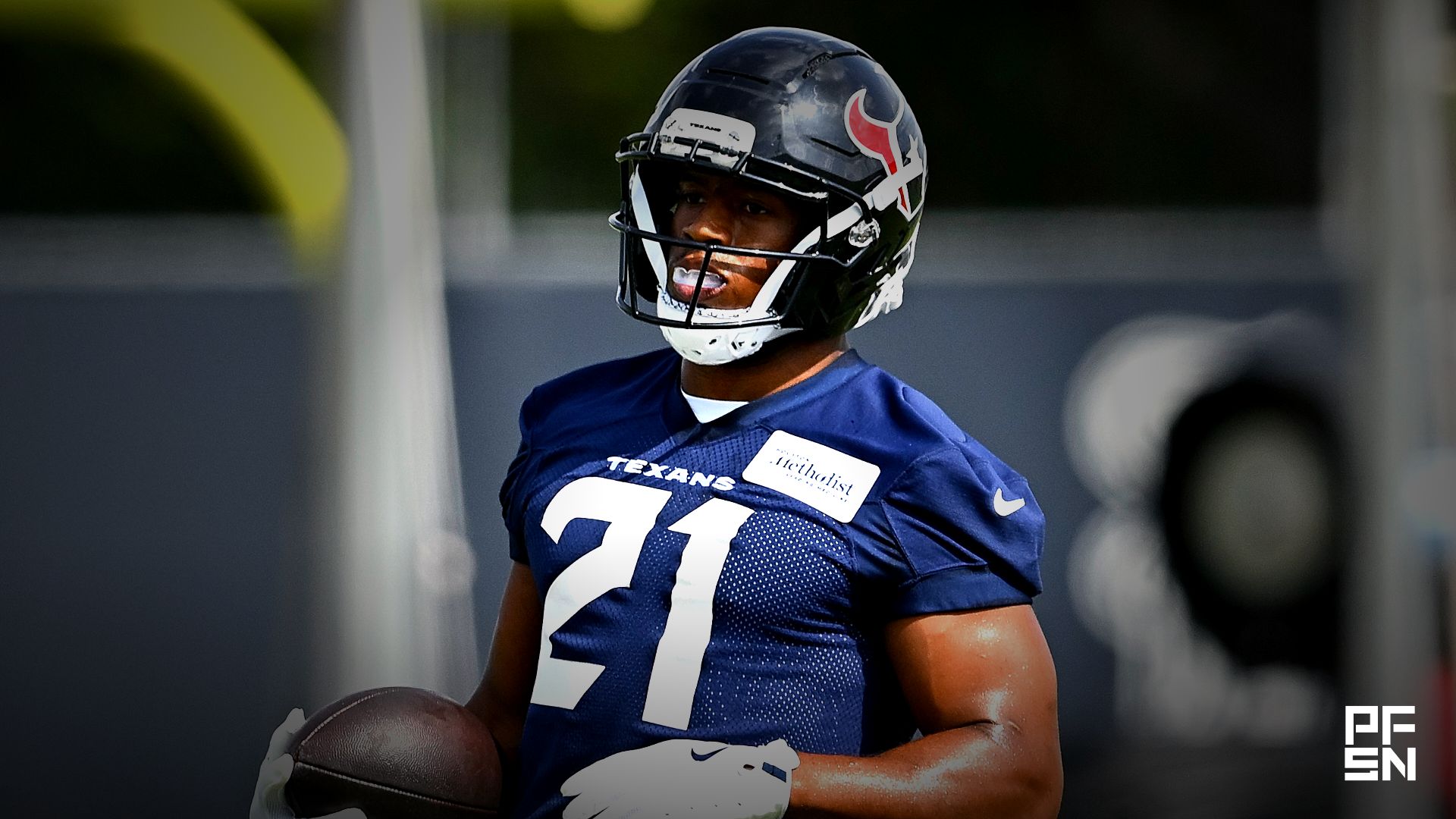 Nick Chubb Landing Spots: 2 NFL Teams That Could Pursue the 4-Time Pro Bowler Before Training Camp
