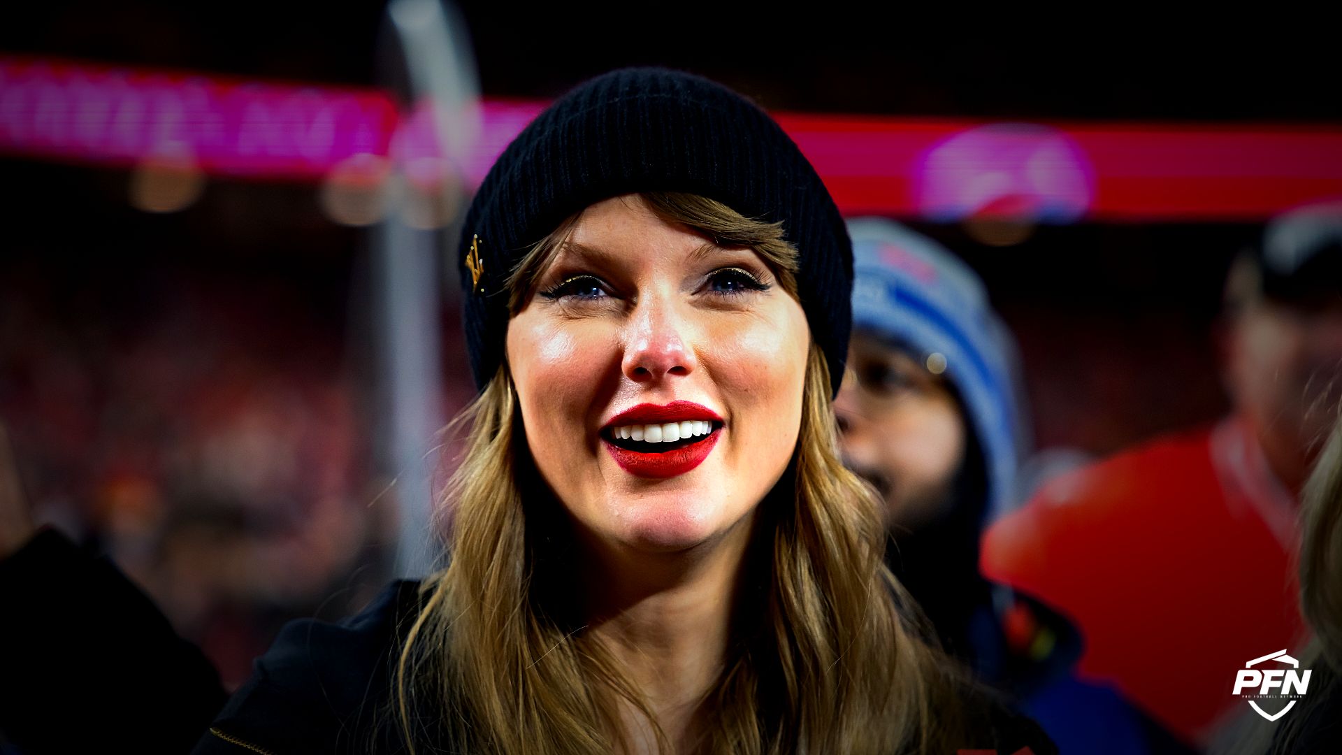 'She Wanted a Big Intimidating Guy' — Former Bills OL Reveals How He Became Taylor Swift’s First Ever Bodyguard