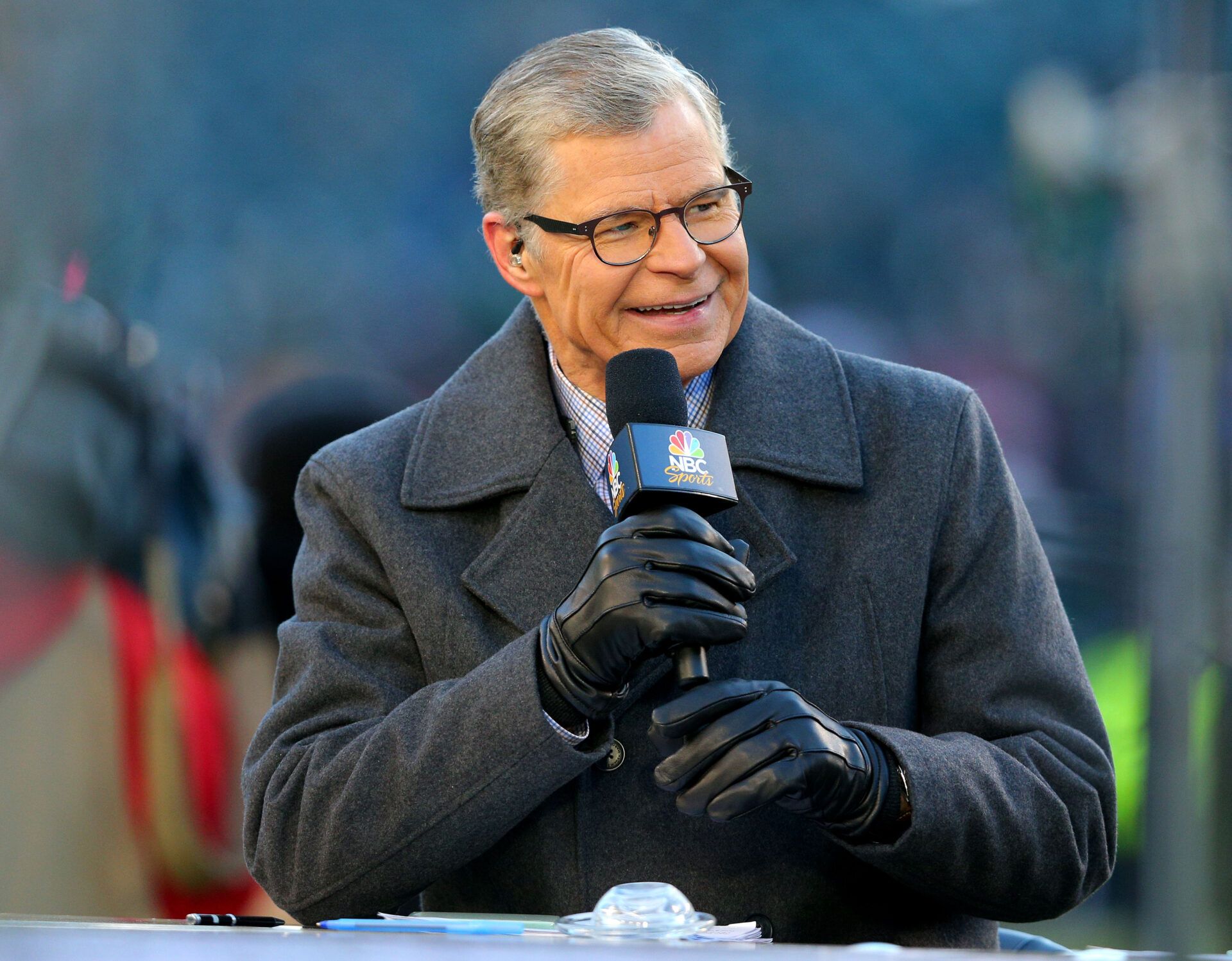 NBC announcer Dan Patrick before the NFC Divisional playoff game between the Philadelphia Eagles and the Atlanta Falcons at Lincoln Financial Field.