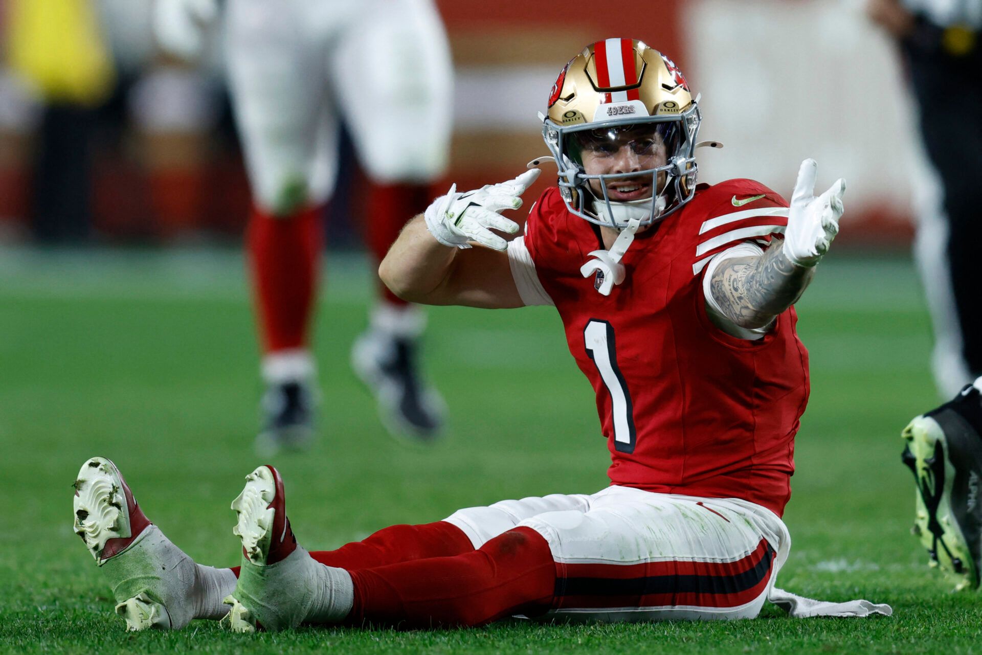 San Francisco 49ers wide receiver Ricky Pearsall (1) celebrates in the first half against the Chicago Bears at Levi's Stadium.