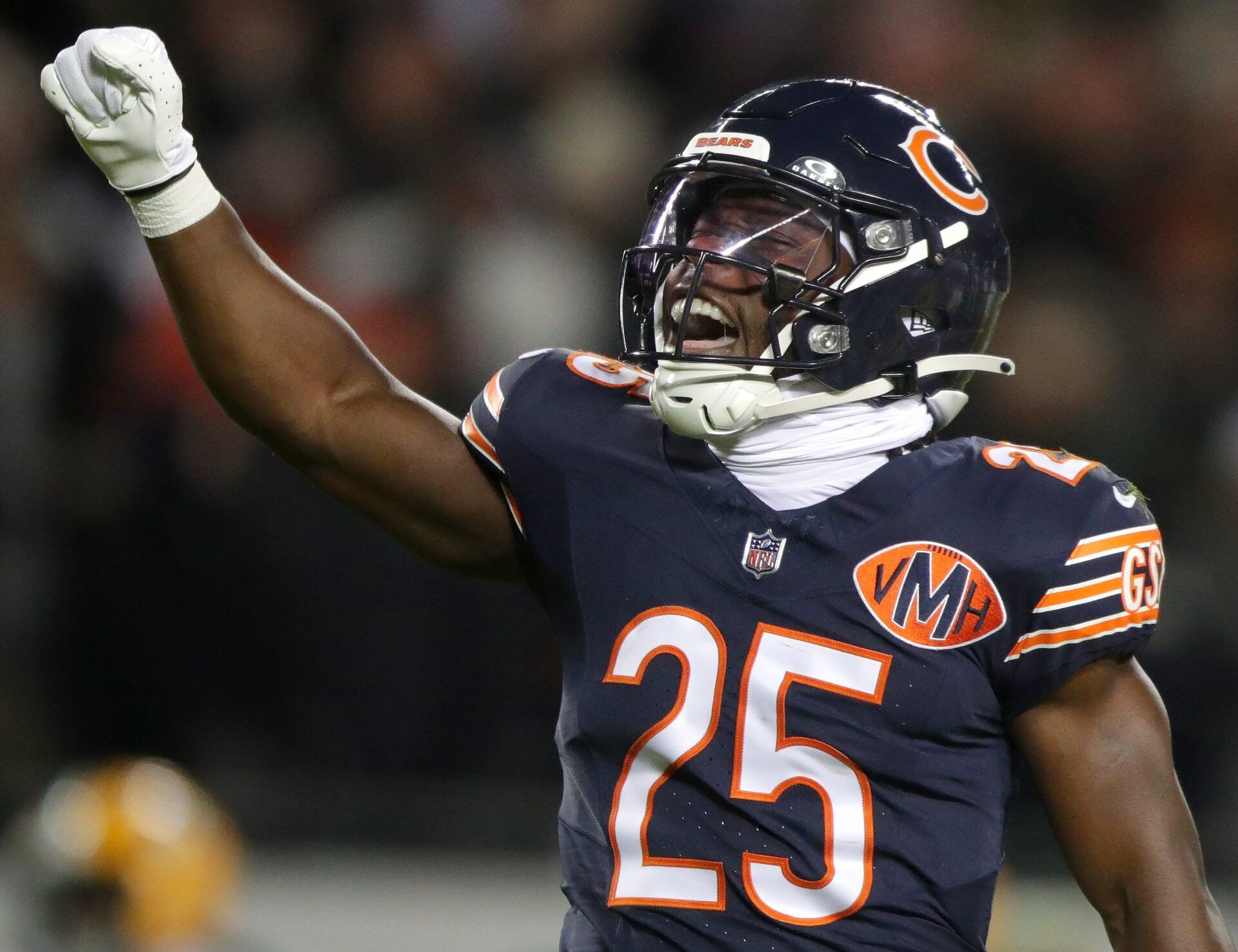 Chicago Bears running back Kyle Monangai (25) against the Green Bay Packers during their wild-card playoff football game Saturday, January 10, 2026, at Soldier Field in Chicago, Illinois. The Bears defeated the Packers 31-27.
Wm. Glasheen /USA TODAY NETWORK-Wisconsin.