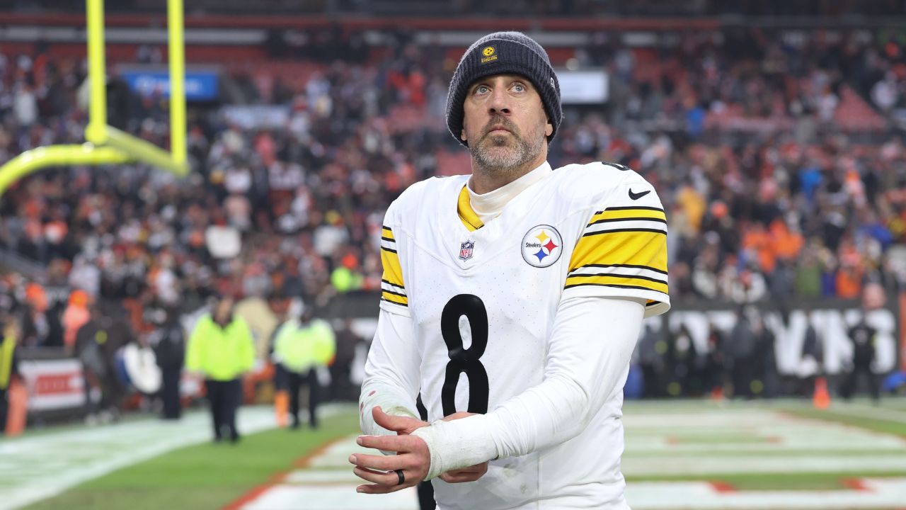 Steelers Break Silence As Aaron Rodgers Pulls No Punches In Fiery Rants on Dr. Anthony Fauci, Dianna Russini-Mike Vrabel Scandal