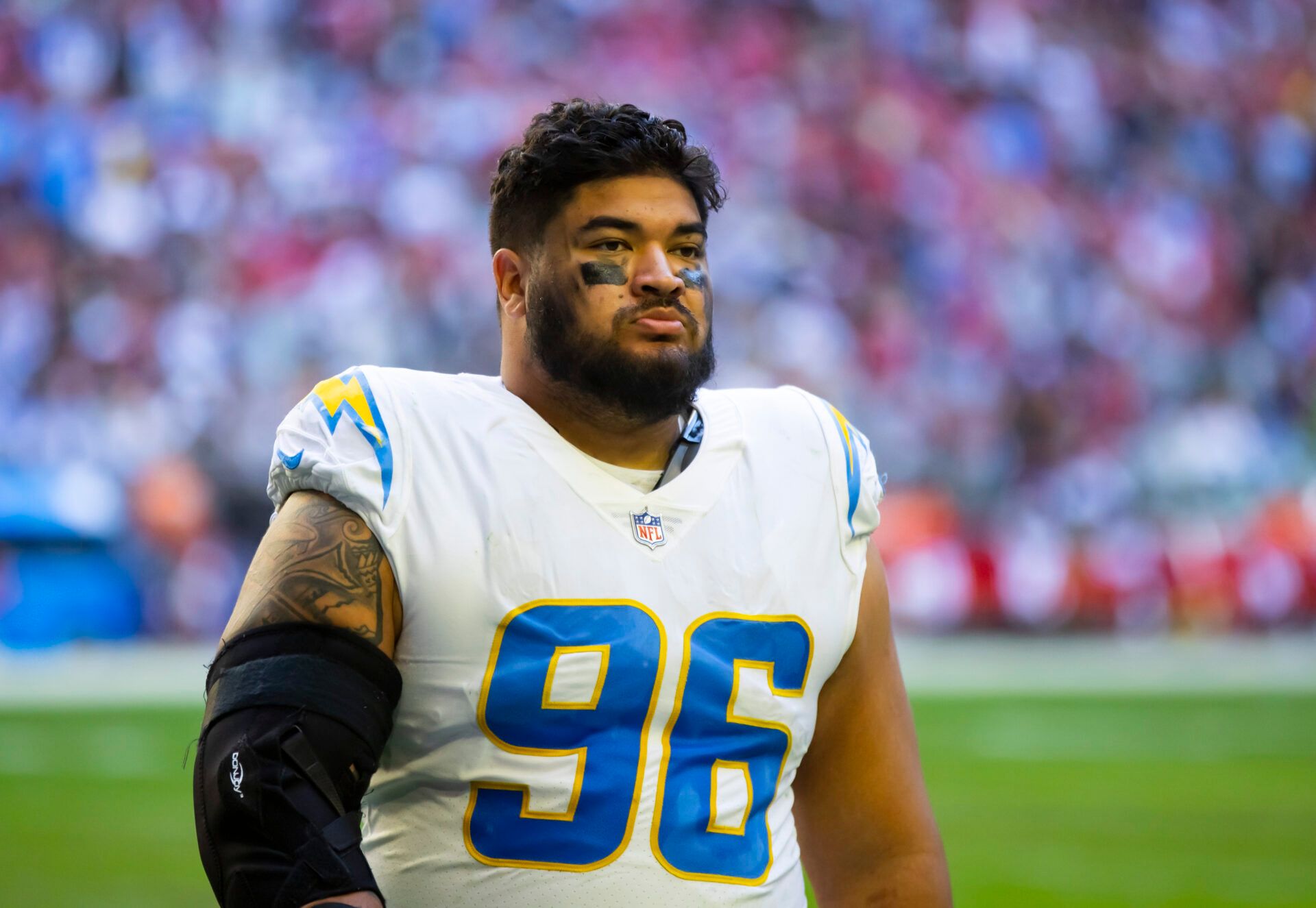 Los Angeles Chargers defensive tackle Breiden Fehoko (96) against the Arizona Cardinals at State Farm Stadium.